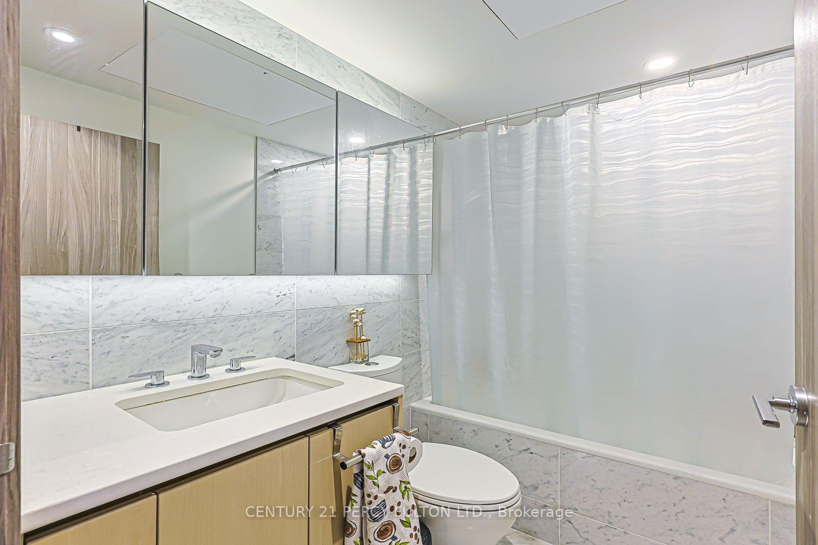 Photo 20 of Unit 2207, 95 McMahon Drive, North York, Bayview Village — HOMEH