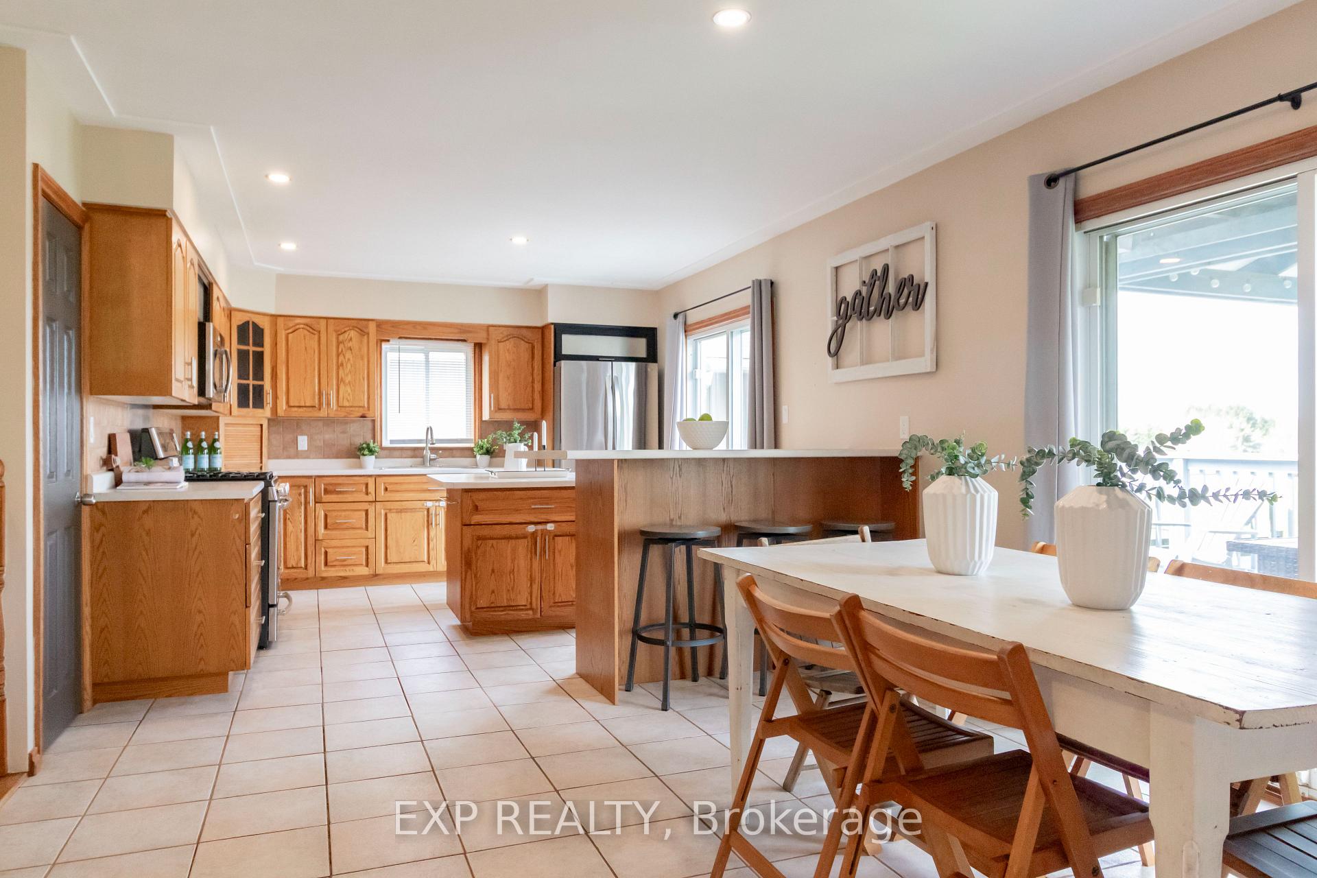 Photo 33 of 3988 Galt Street, Perth East, Shakespeare — HOMEH