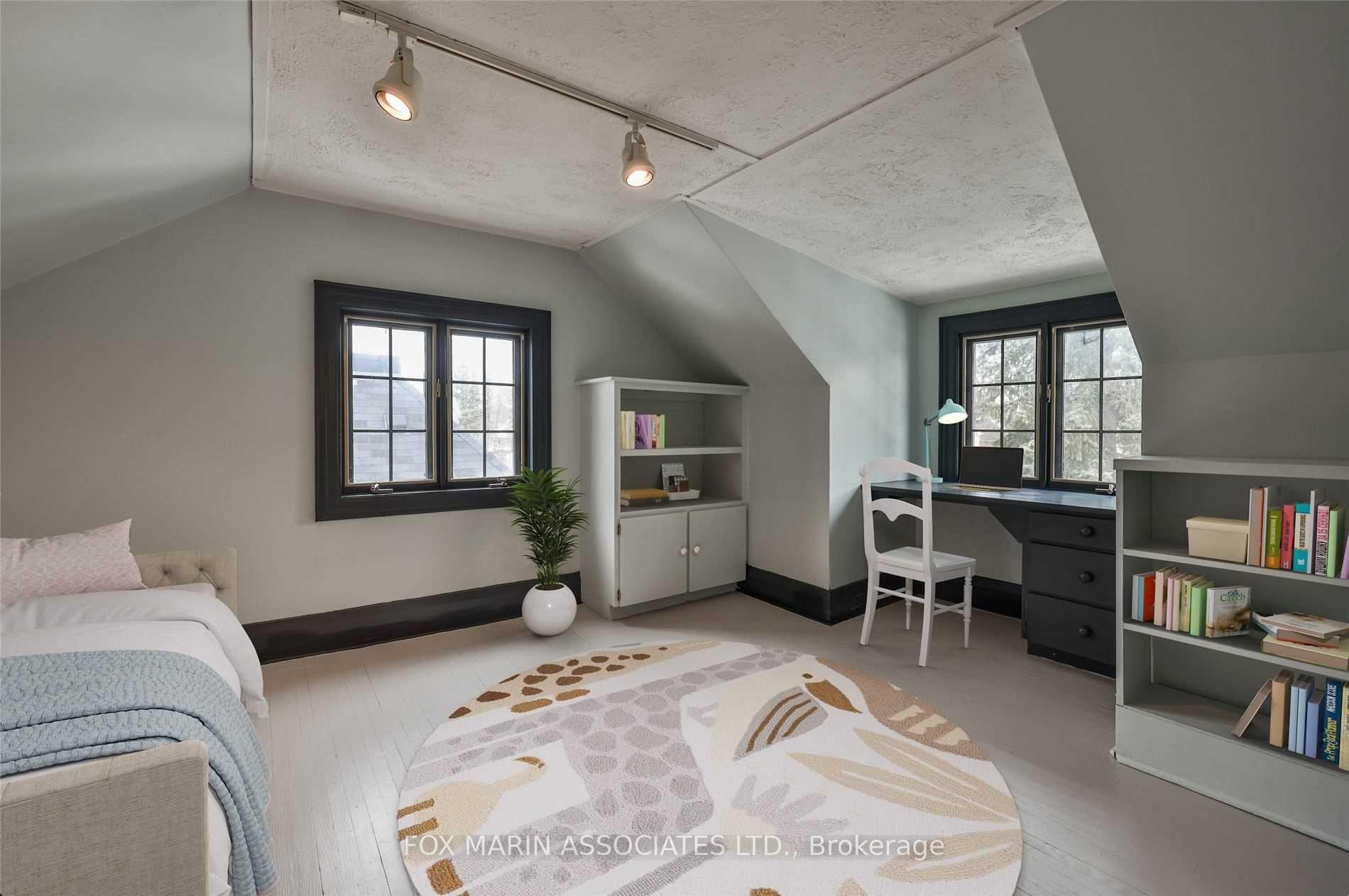 Photo 27 of 54 Heathdale Road, Toronto, Humewood-Cedarvale — HOMEH