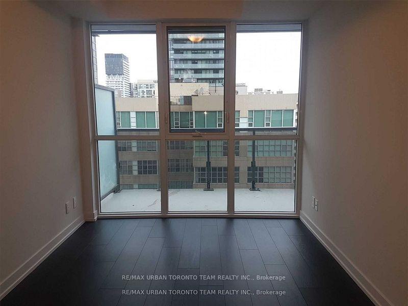 Photo 11 of Unit 906, 125 Redpath Avenue, Toronto, Mount Pleasant West — HOMEH
