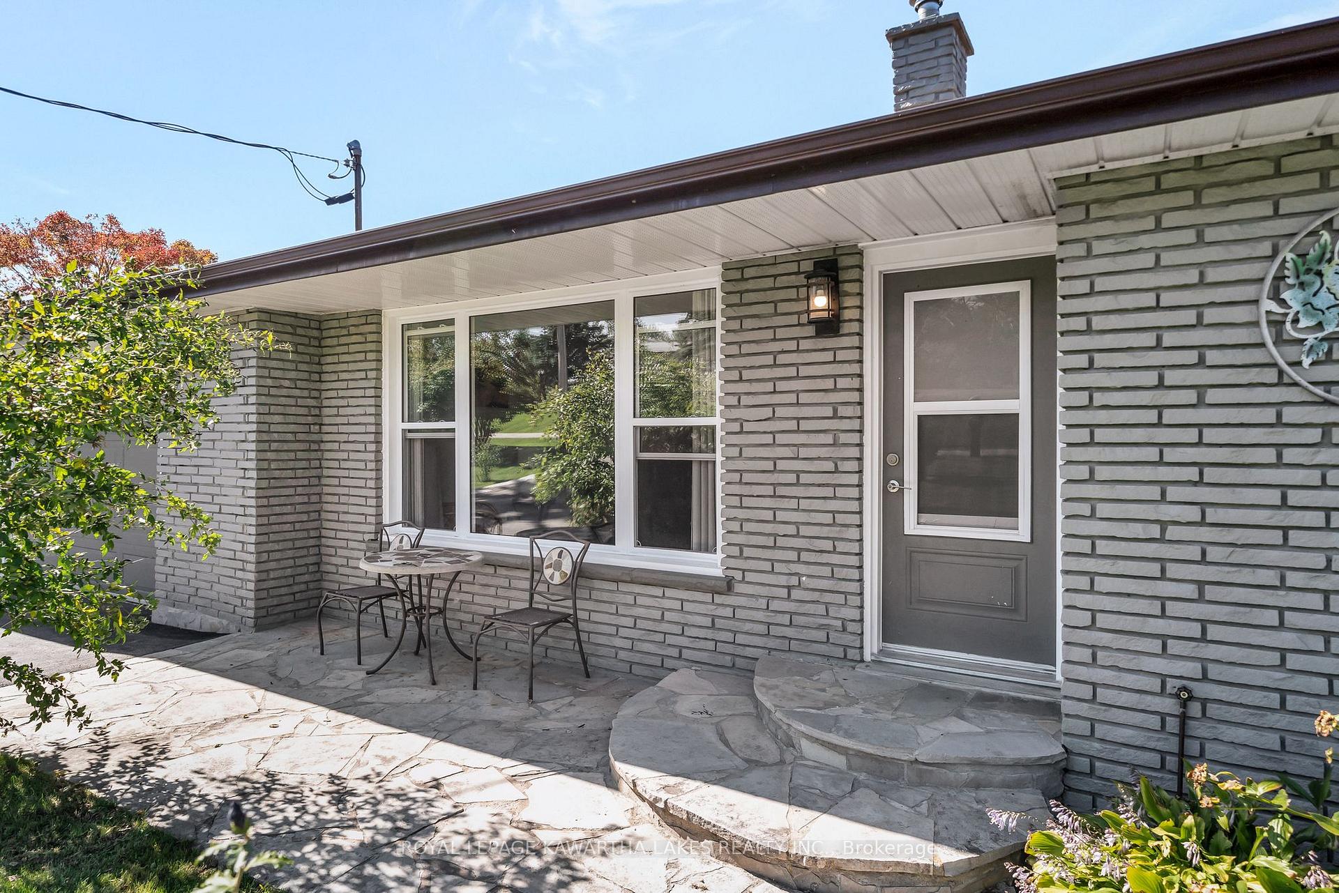 Photo 3 of 9 Buckhorn Road, Kawartha Lakes, Fenelon — HOMEH