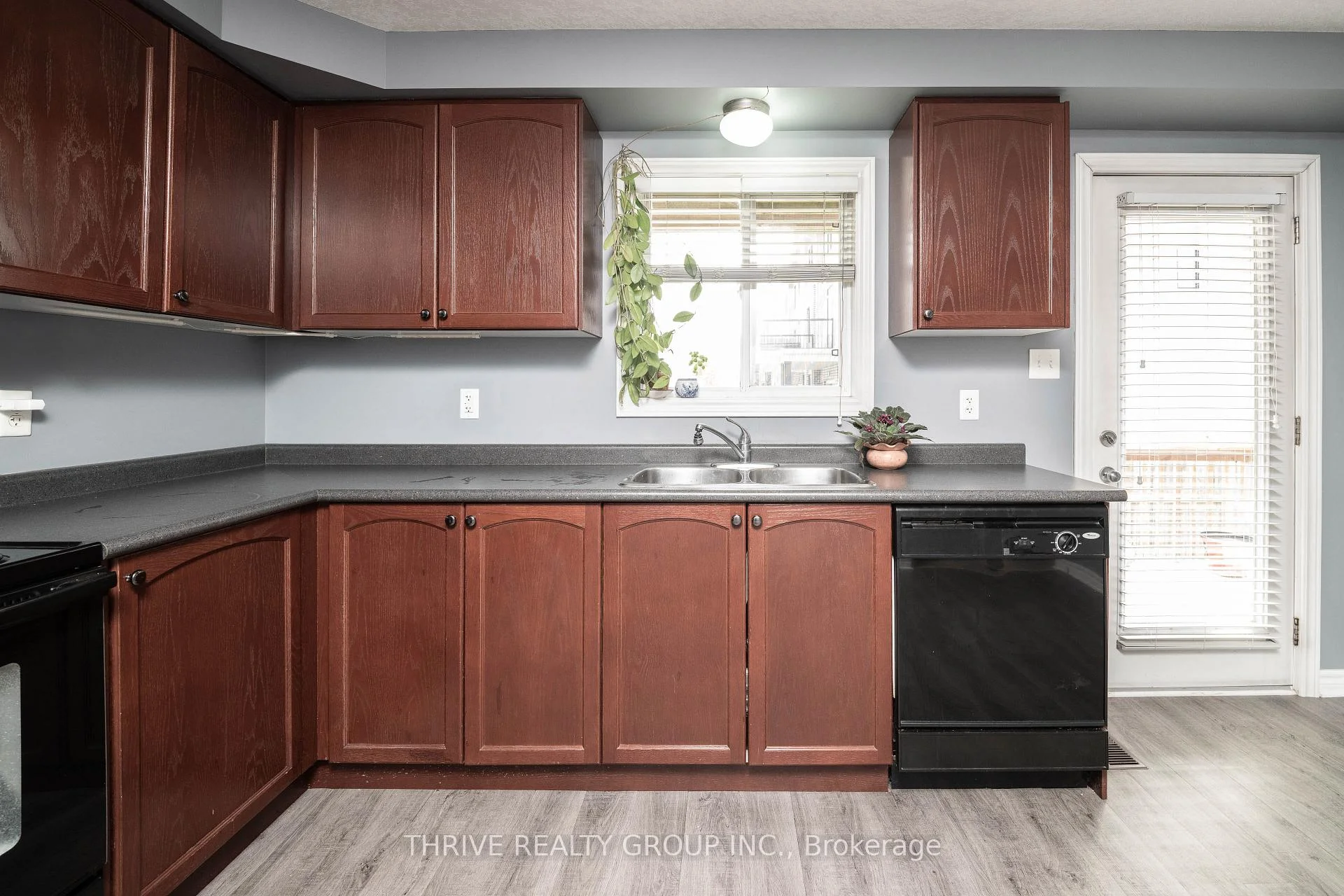 Photo 14 of Unit 30, 3320 Meadowgate Boulevard, London, South J — HOMEH