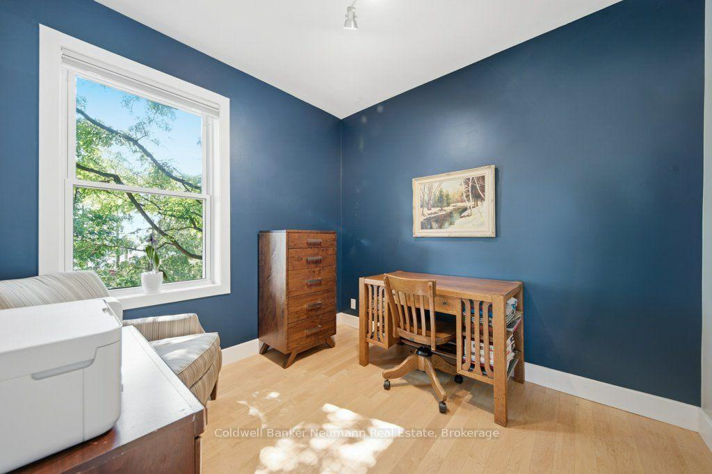 Photo 26 of 96 Grove Street, Guelph, St. George's — HOMEH