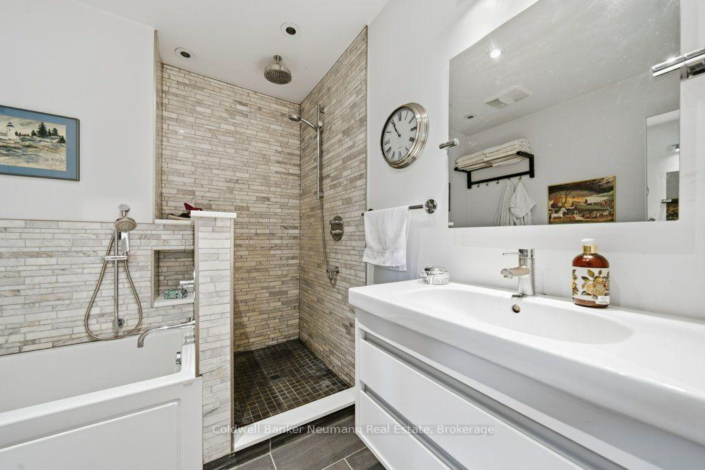 Photo 31 of 96 Grove Street, Guelph, St. George's — HOMEH