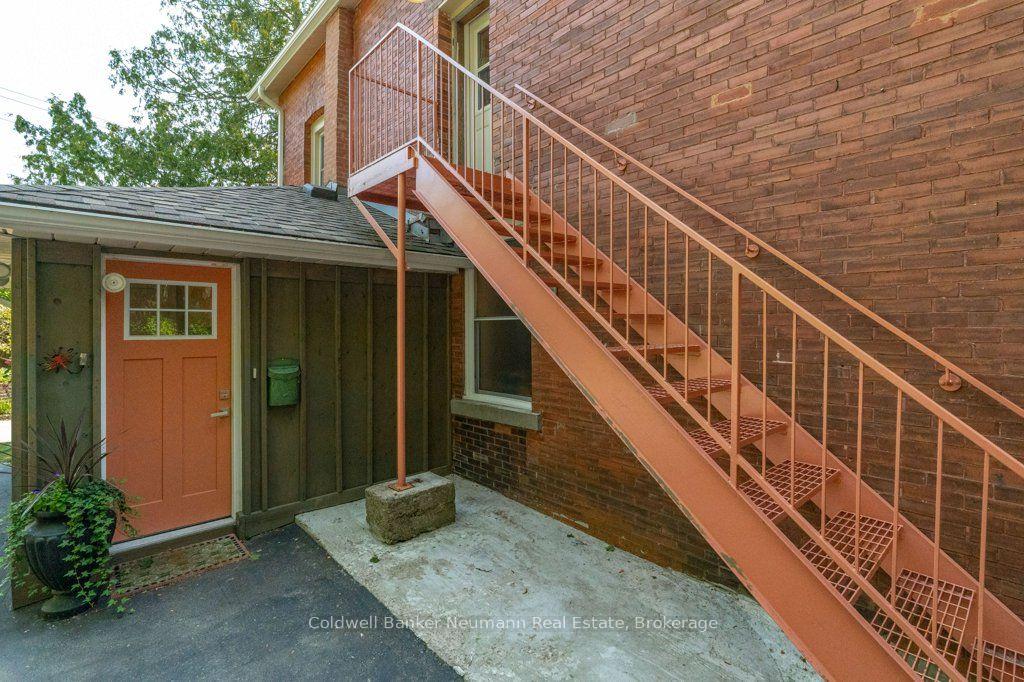 Photo 35 of 96 Grove Street, Guelph, St. George's — HOMEH