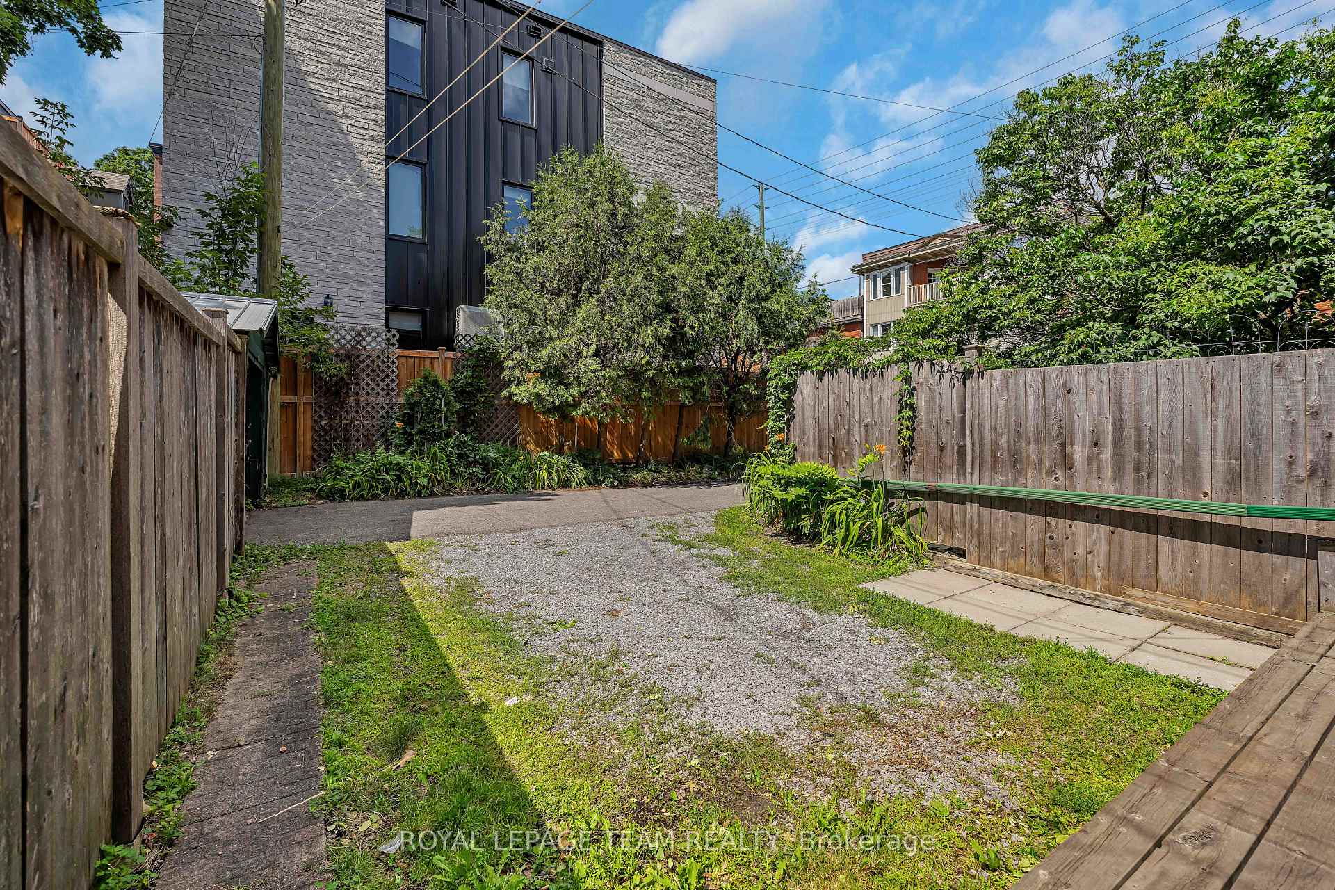 Photo 35 of 539 Gilmour Street, Ottawa, Ottawa Centre — HOMEH