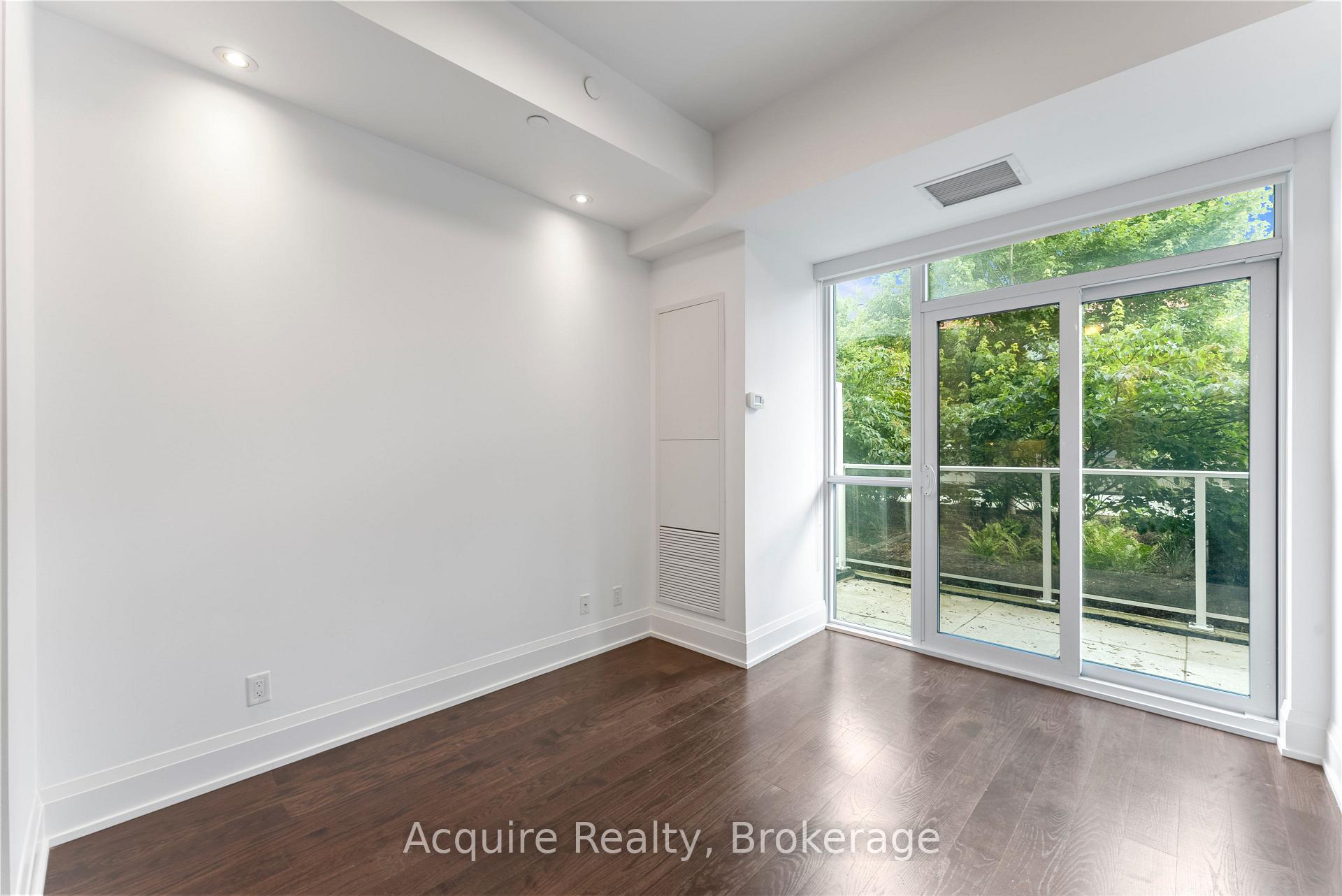 Photo 8 of Unit 212, 20 Fred Varley Drive, Markham, Unionville — HOMEH