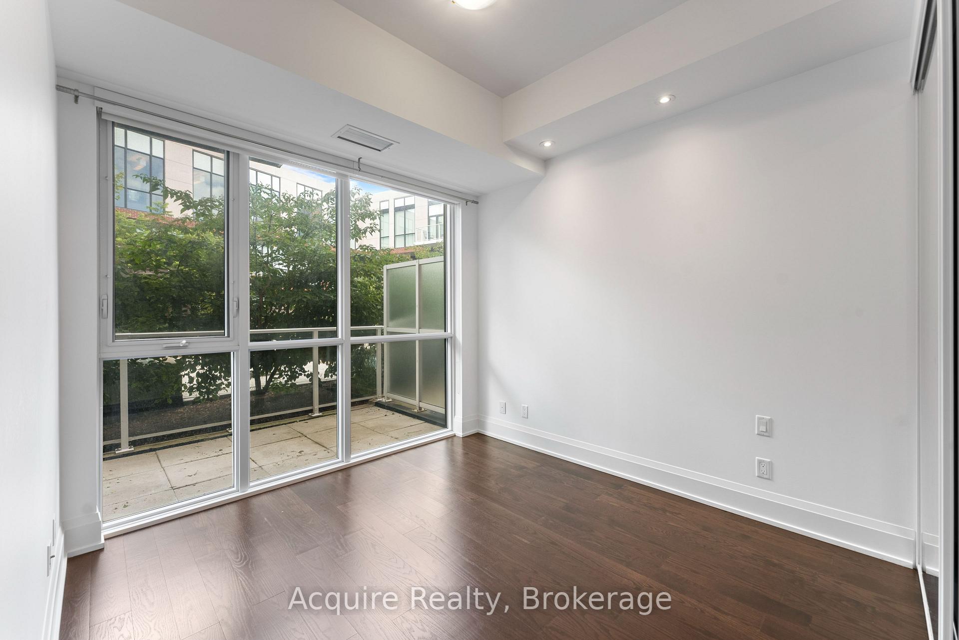 Photo 11 of Unit 212, 20 Fred Varley Drive, Markham, Unionville — HOMEH