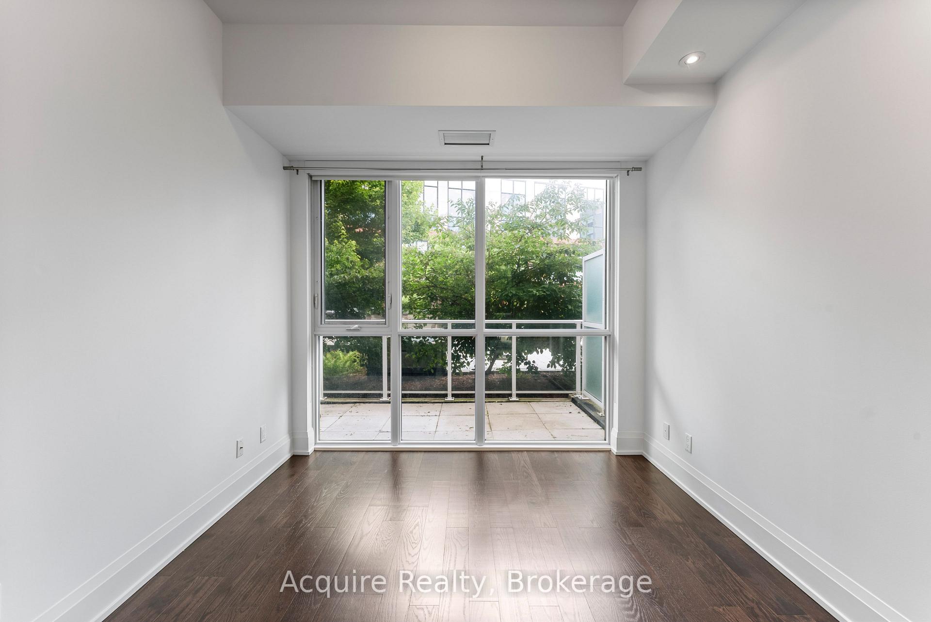 Photo 12 of Unit 212, 20 Fred Varley Drive, Markham, Unionville — HOMEH