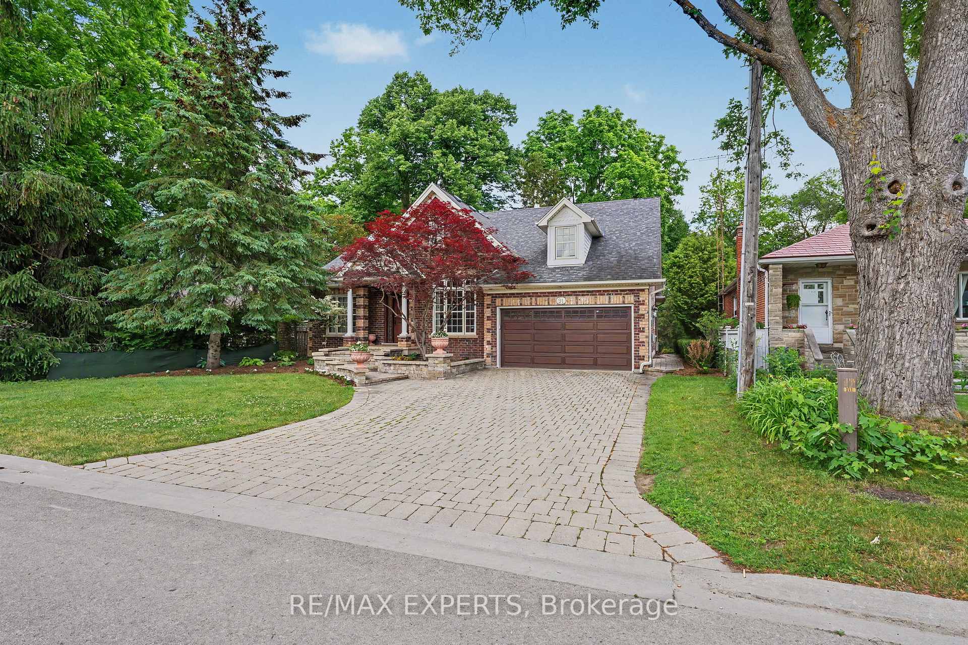 Photo 4 of 91 Napier Street, Vaughan, Kleinburg — HOMEH