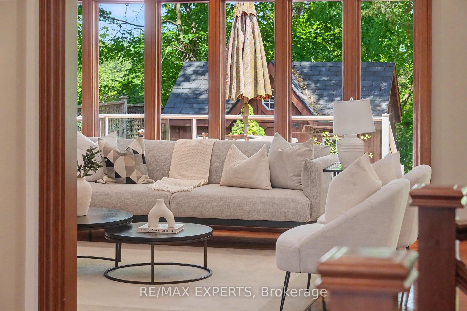 Photo 12 of 91 Napier Street, Vaughan, Kleinburg — HOMEH