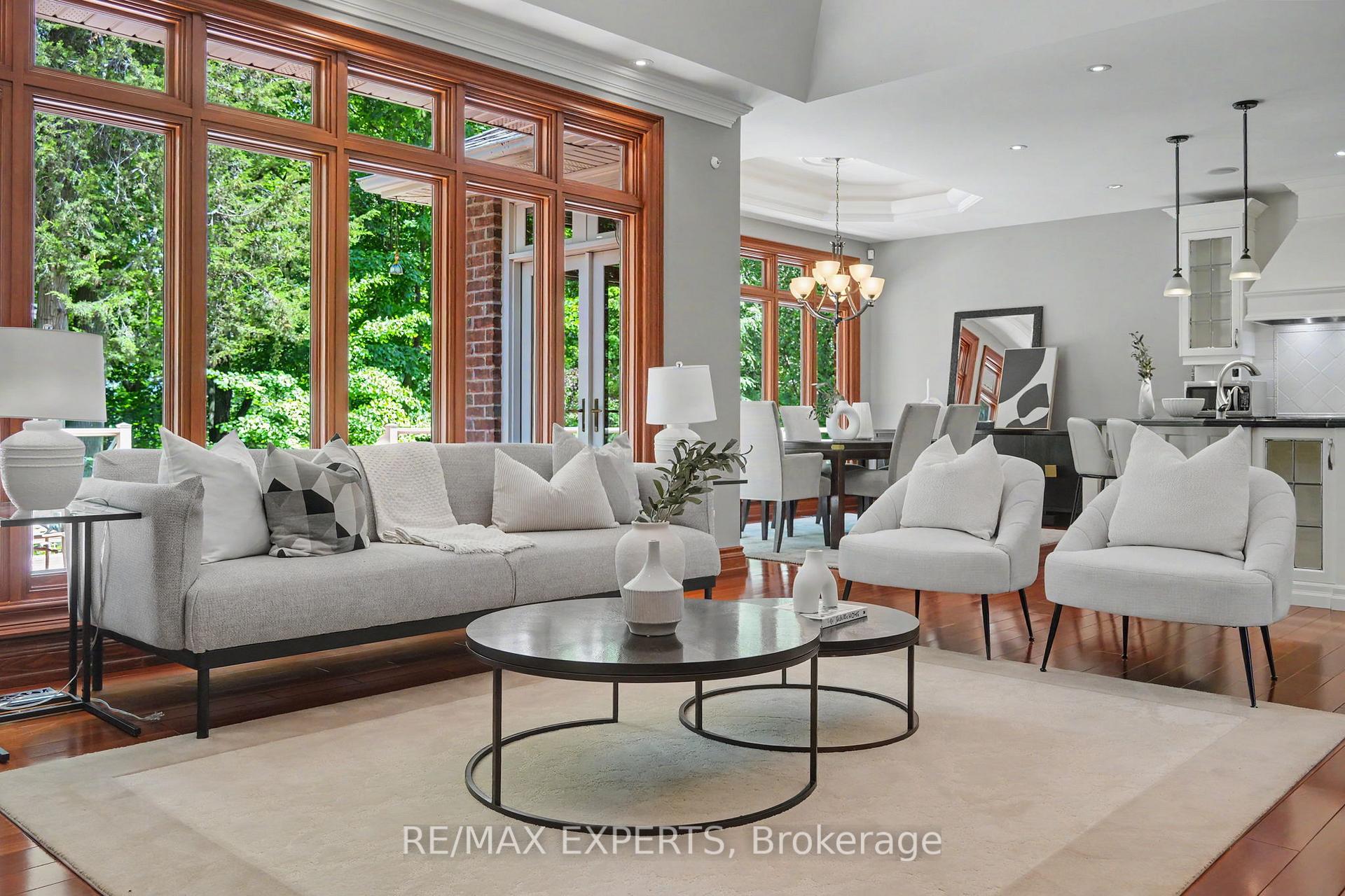Photo 13 of 91 Napier Street, Vaughan, Kleinburg — HOMEH