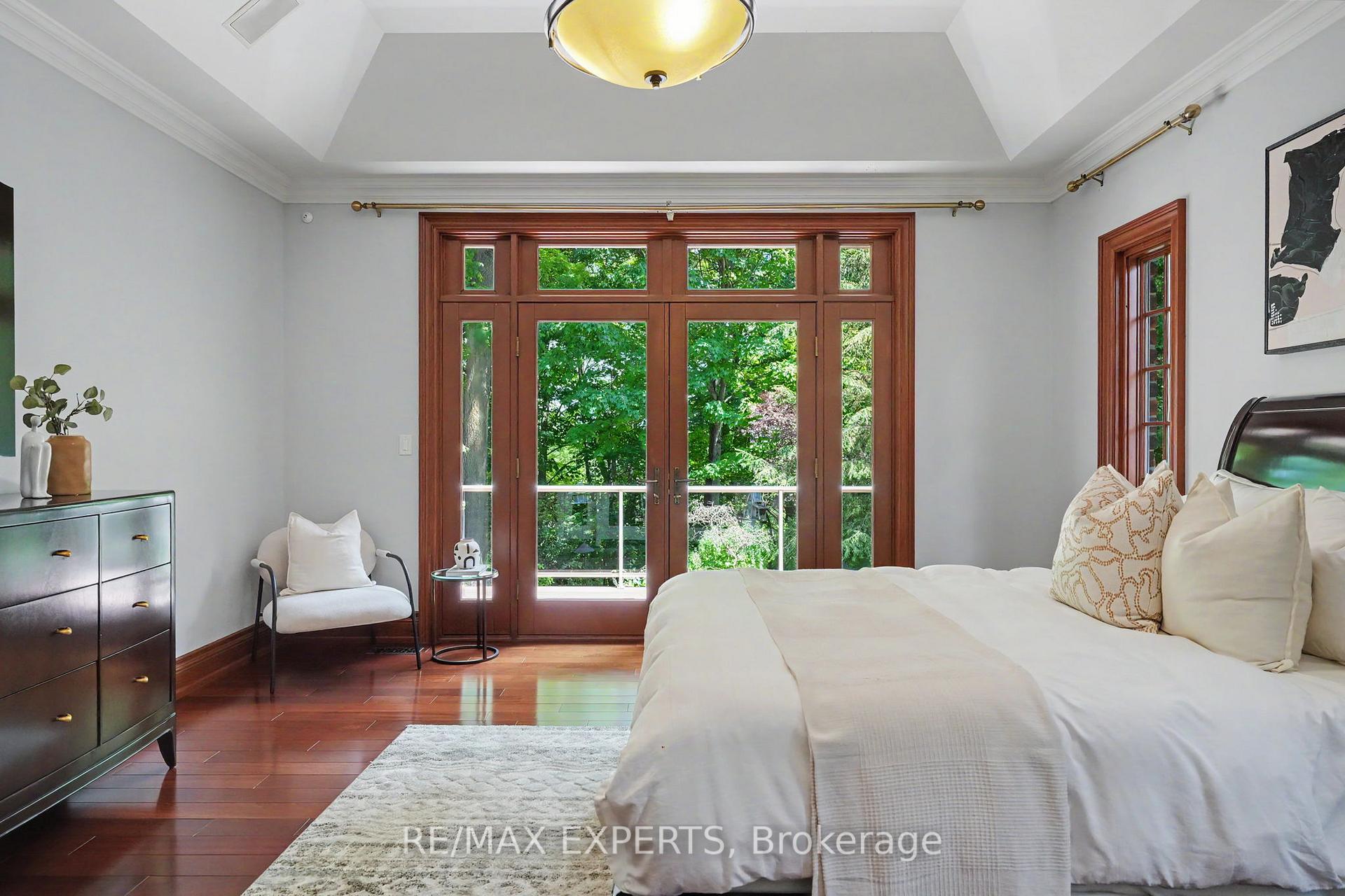 Photo 21 of 91 Napier Street, Vaughan, Kleinburg — HOMEH