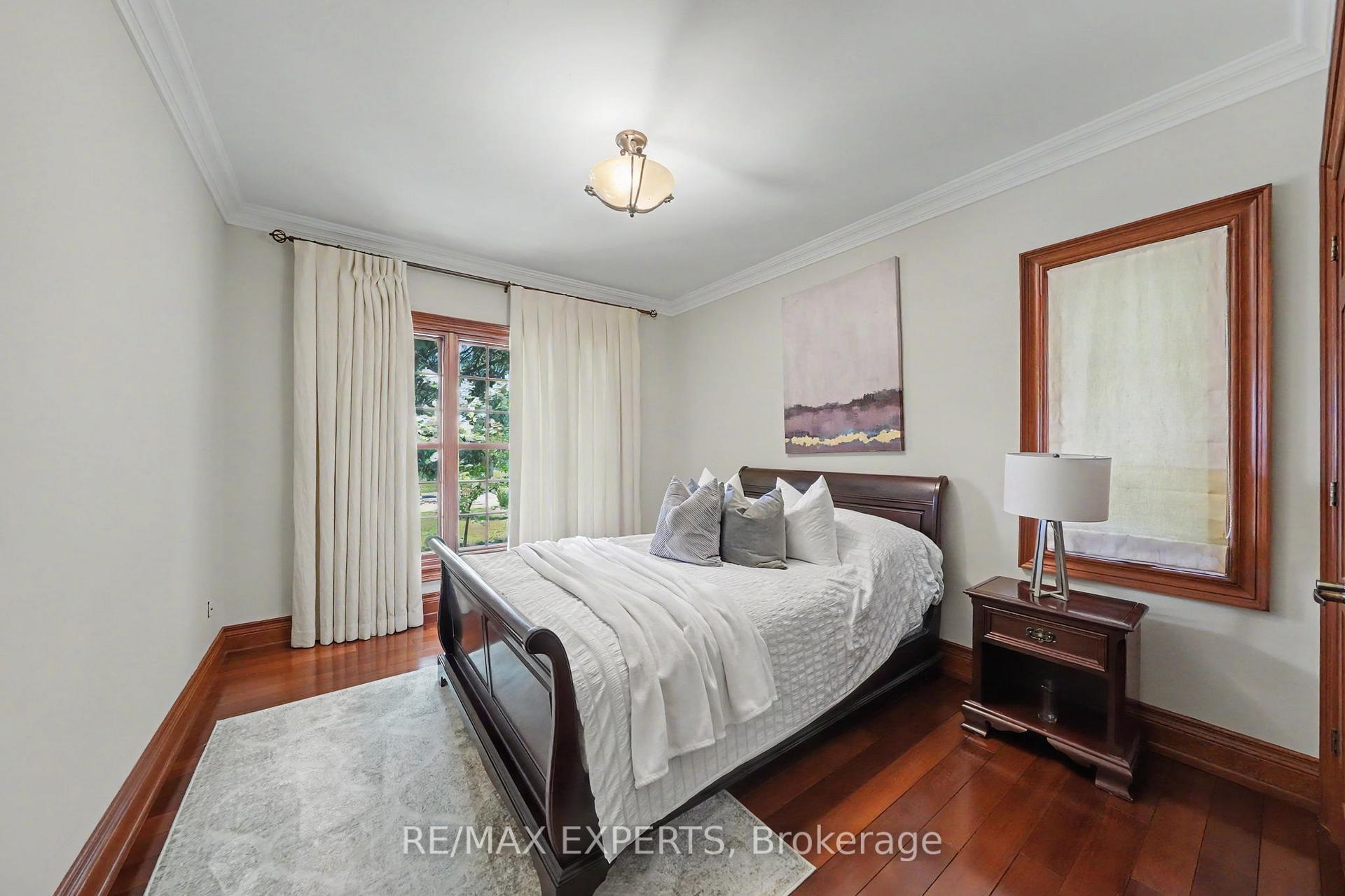 Photo 25 of 91 Napier Street, Vaughan, Kleinburg — HOMEH