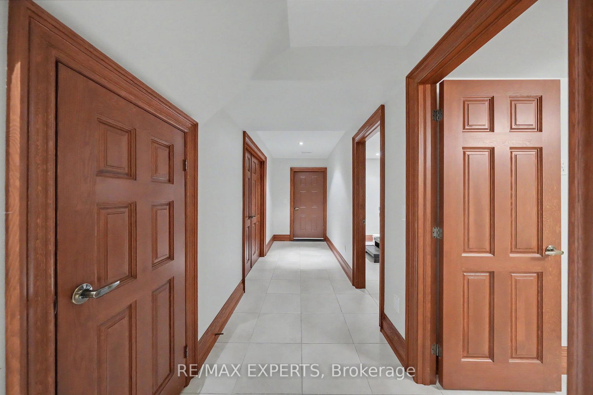 Photo 32 of 91 Napier Street, Vaughan, Kleinburg — HOMEH
