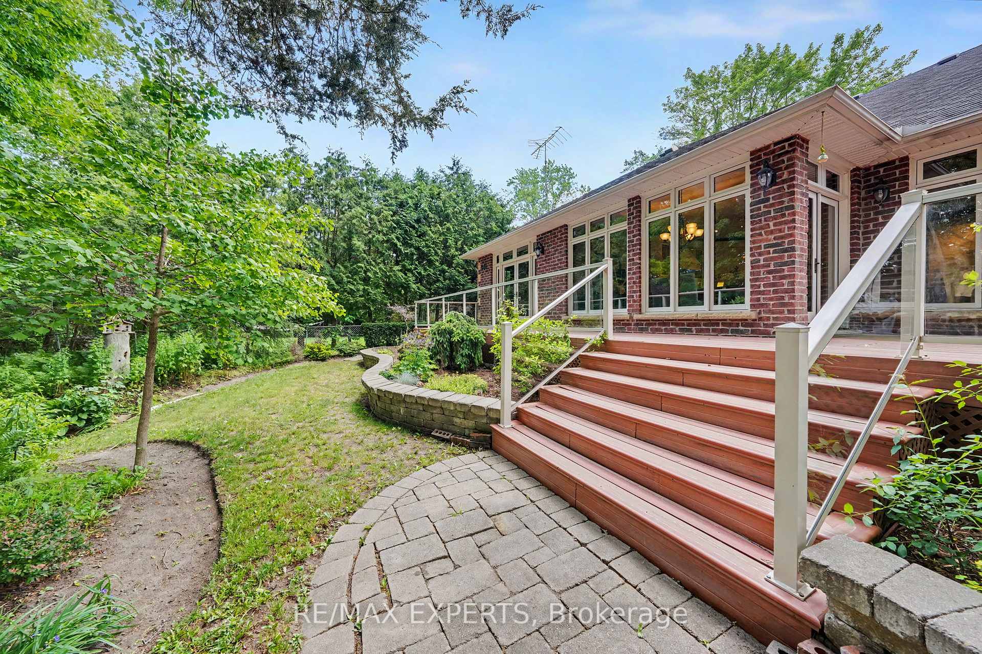 Photo 41 of 91 Napier Street, Vaughan, Kleinburg — HOMEH
