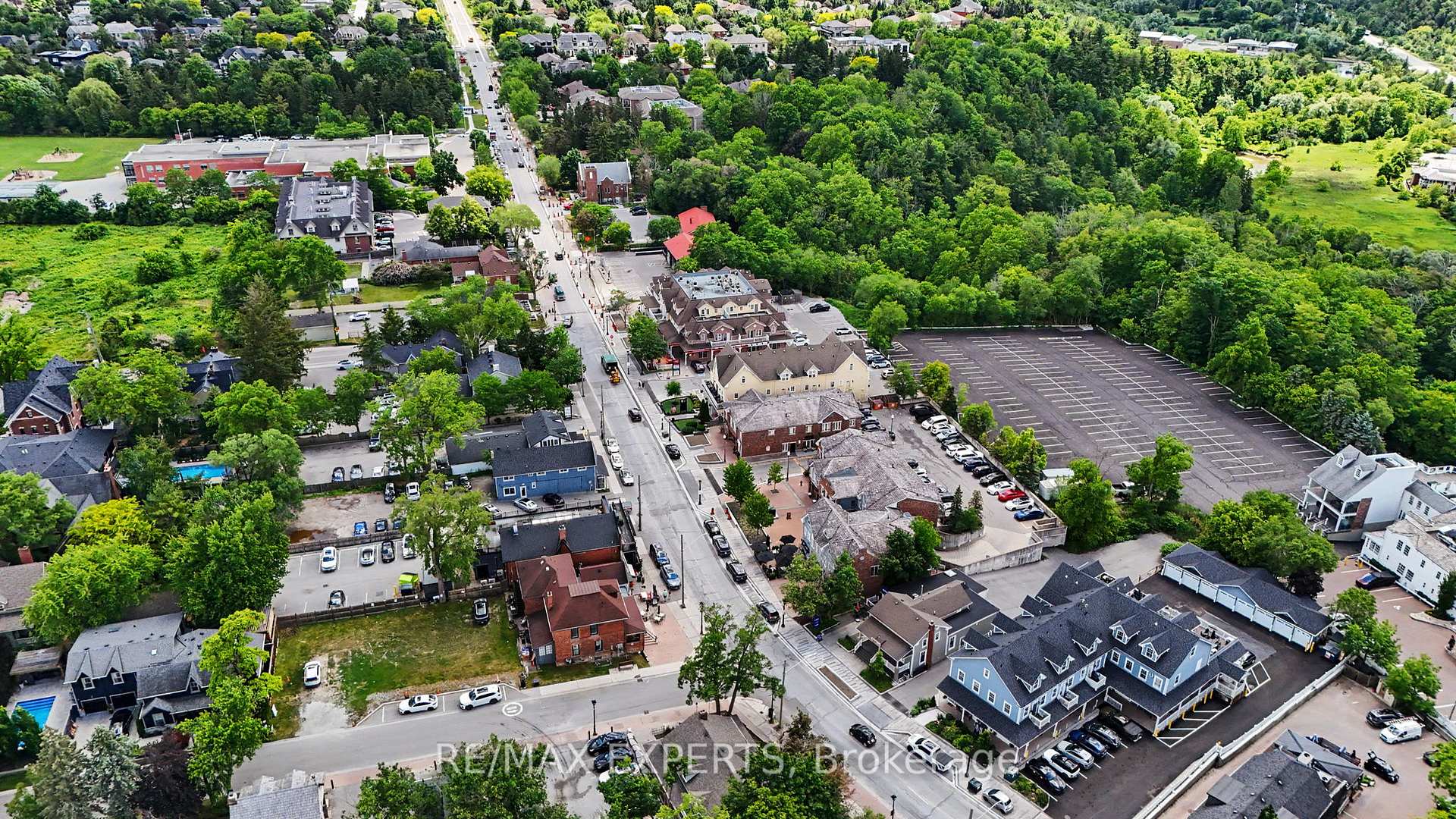 Photo 48 of 91 Napier Street, Vaughan, Kleinburg — HOMEH