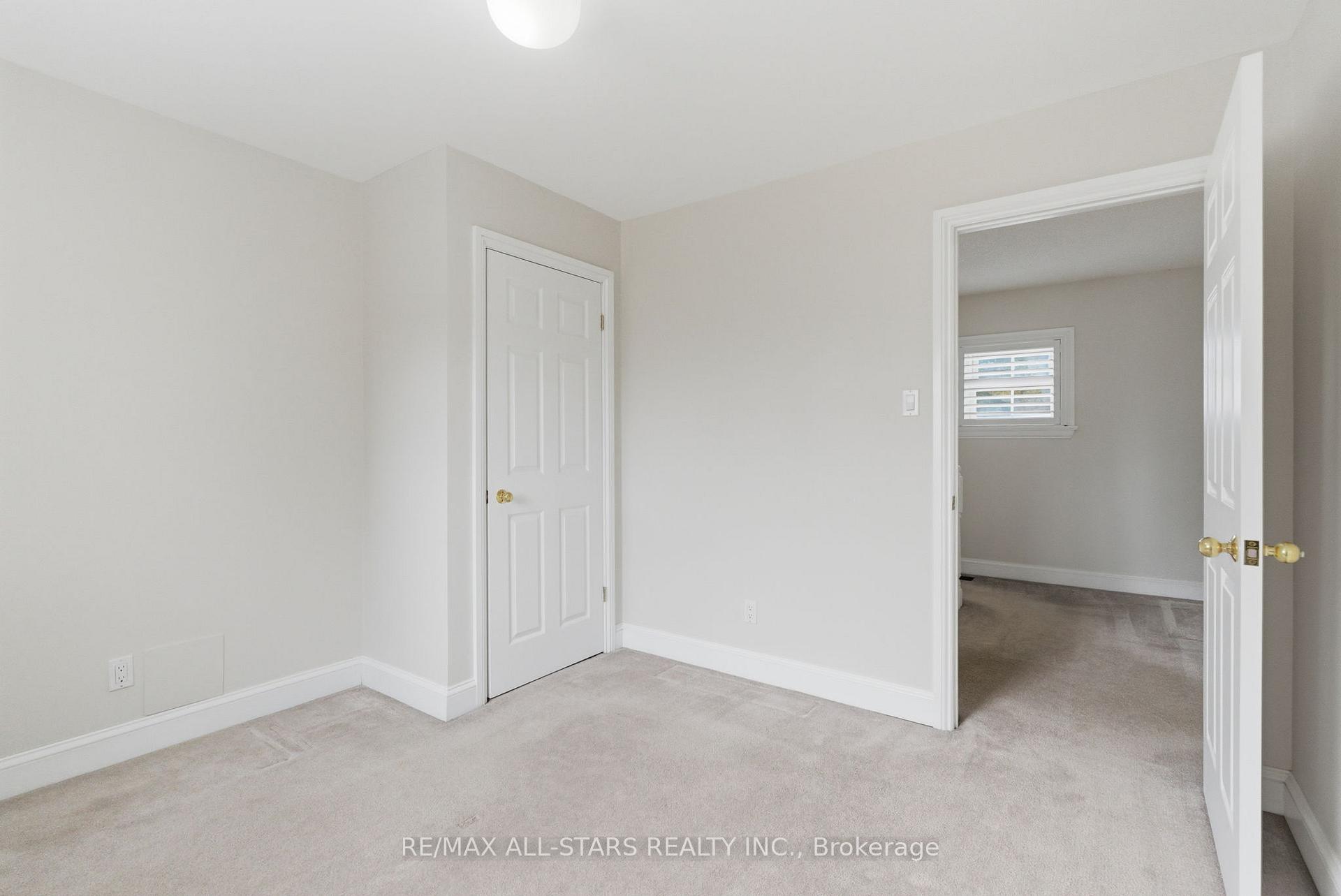 Photo 34 of 154 Brock Street E, Uxbridge — HOMEH