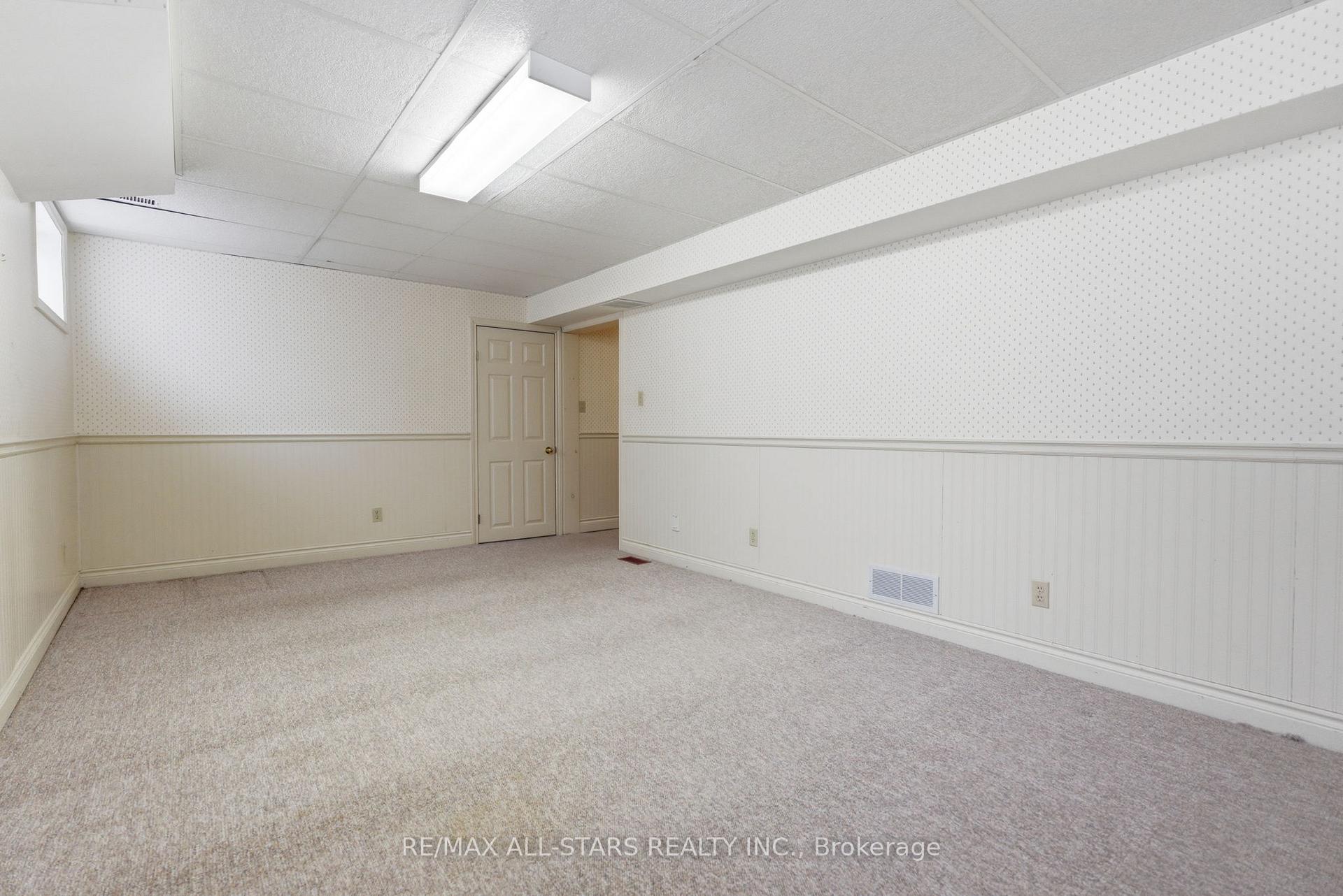 Photo 38 of 154 Brock Street E, Uxbridge — HOMEH