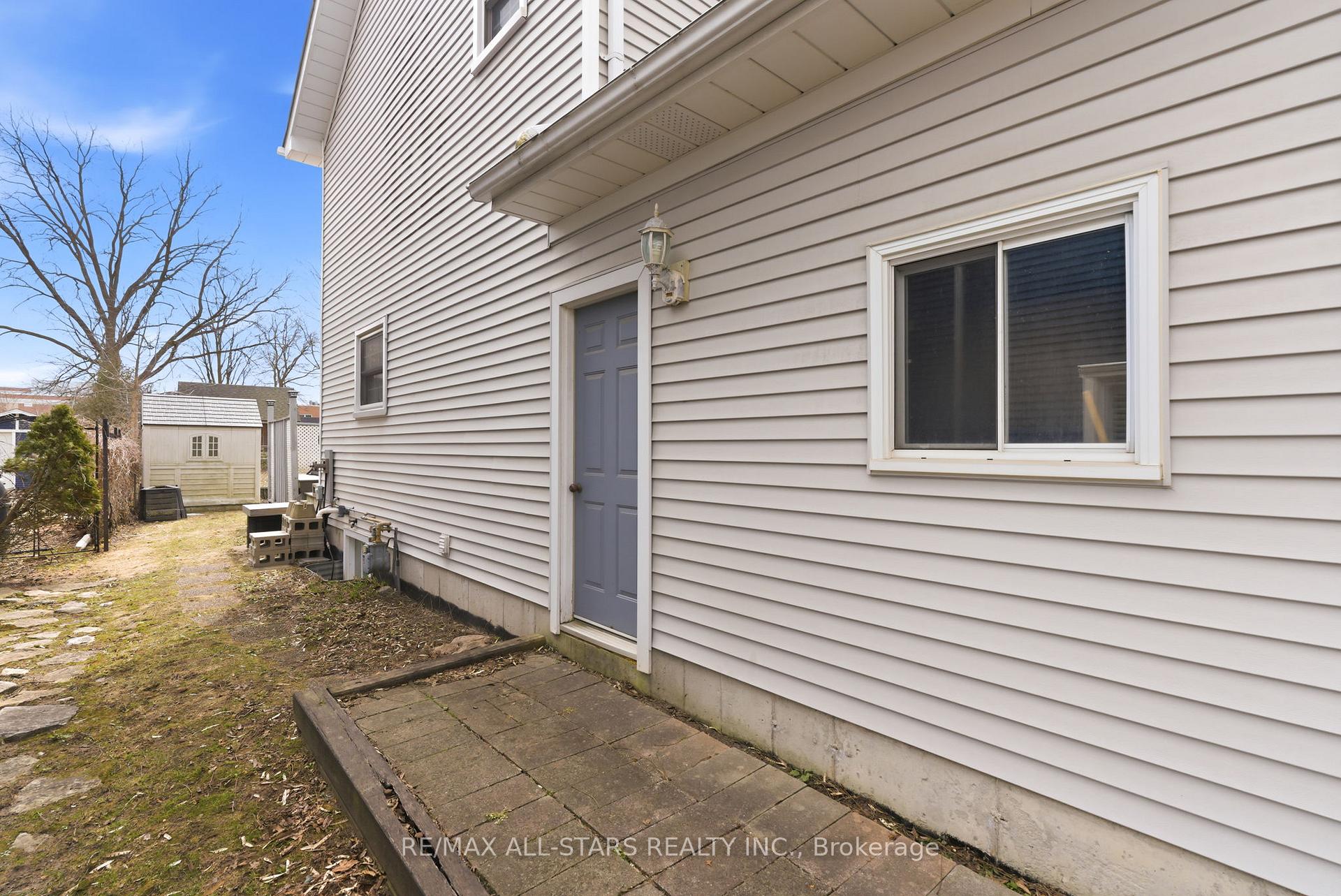 Photo 49 of 154 Brock Street E, Uxbridge — HOMEH