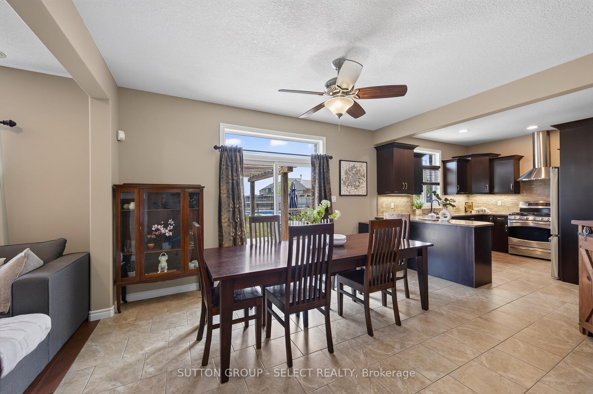 Photo 8 of 6 Ashwood Crescent, Middlesex Centre, Ilderton — HOMEH