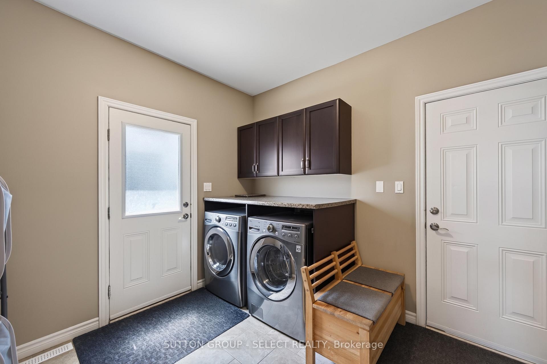 Photo 16 of 6 Ashwood Crescent, Middlesex Centre, Ilderton — HOMEH
