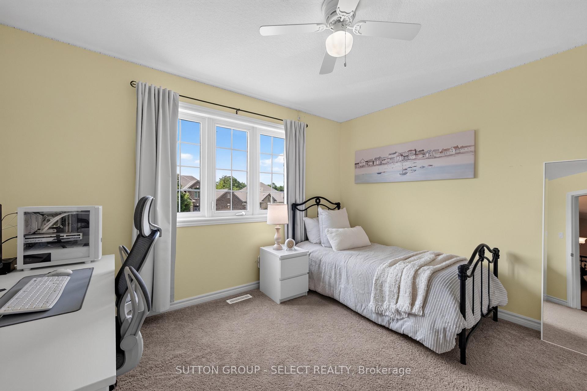 Photo 24 of 6 Ashwood Crescent, Middlesex Centre, Ilderton — HOMEH
