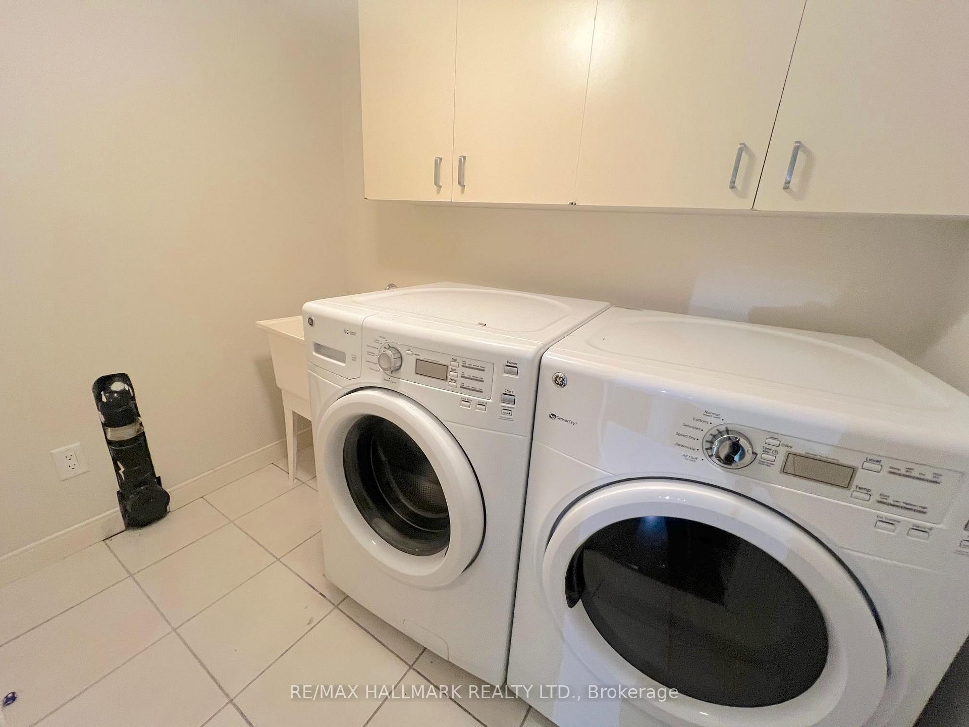 Photo 14 of 33 Lodgeway Drive, Vaughan, Rural Vaughan — HOMEH
