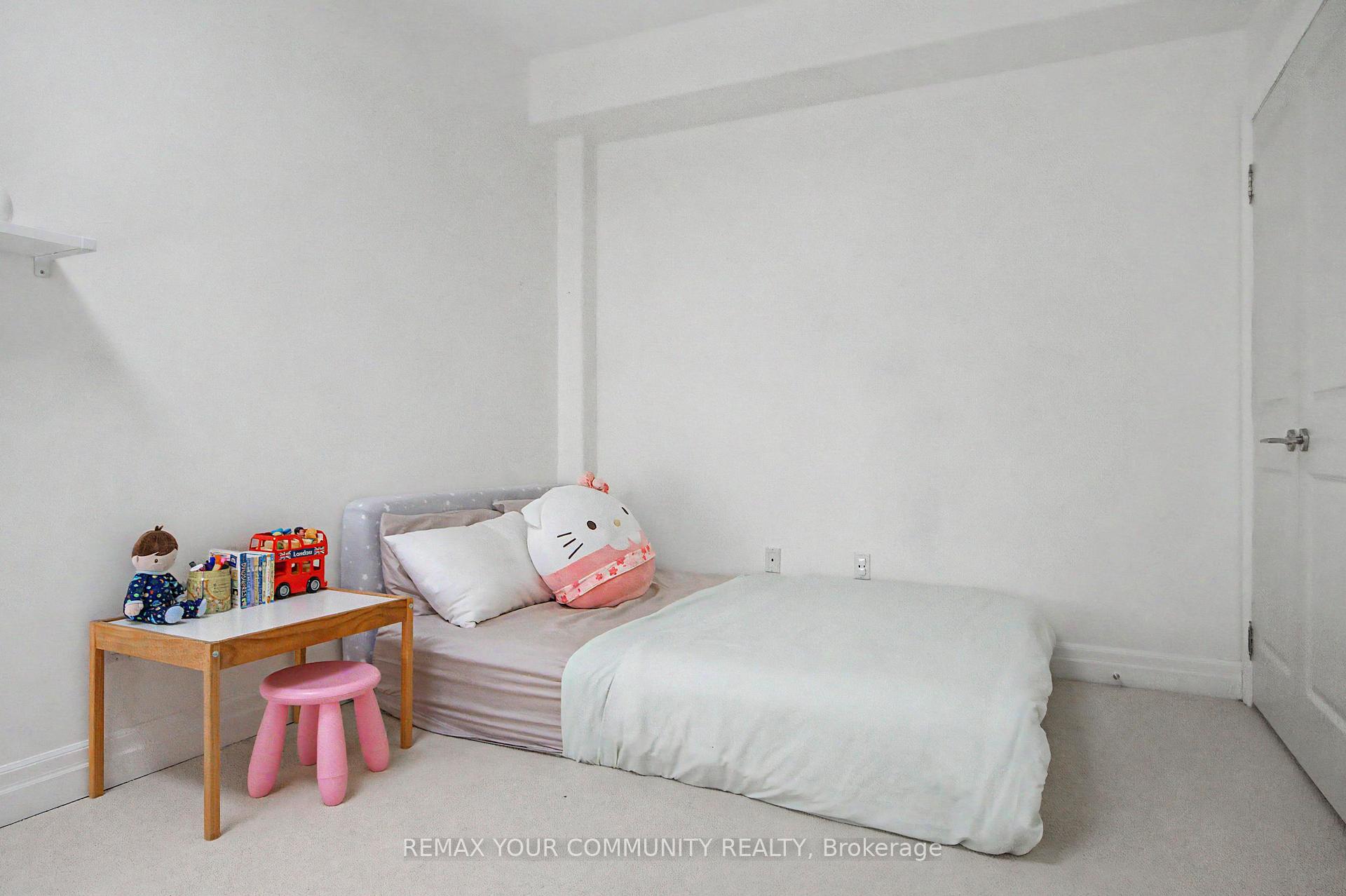Photo 20 of 1079 Broadview Avenue, Toronto, Broadview North — HOMEH