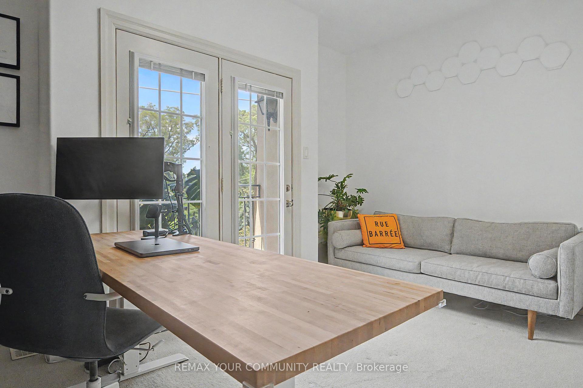 Photo 24 of 1079 Broadview Avenue, Toronto, Broadview North — HOMEH