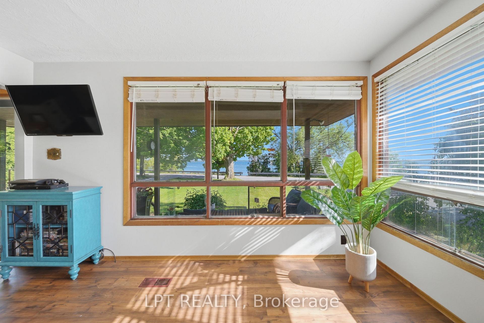 Photo 5 of 1293 Ramara Road 47, Ramara, Rural Ramara — HOMEH