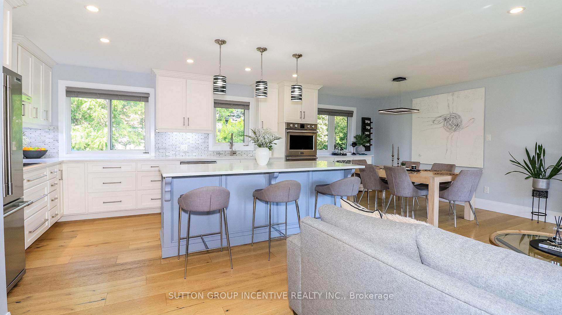 Photo 5 of 40 Varden Avenue, Barrie, Codrington — HOMEH