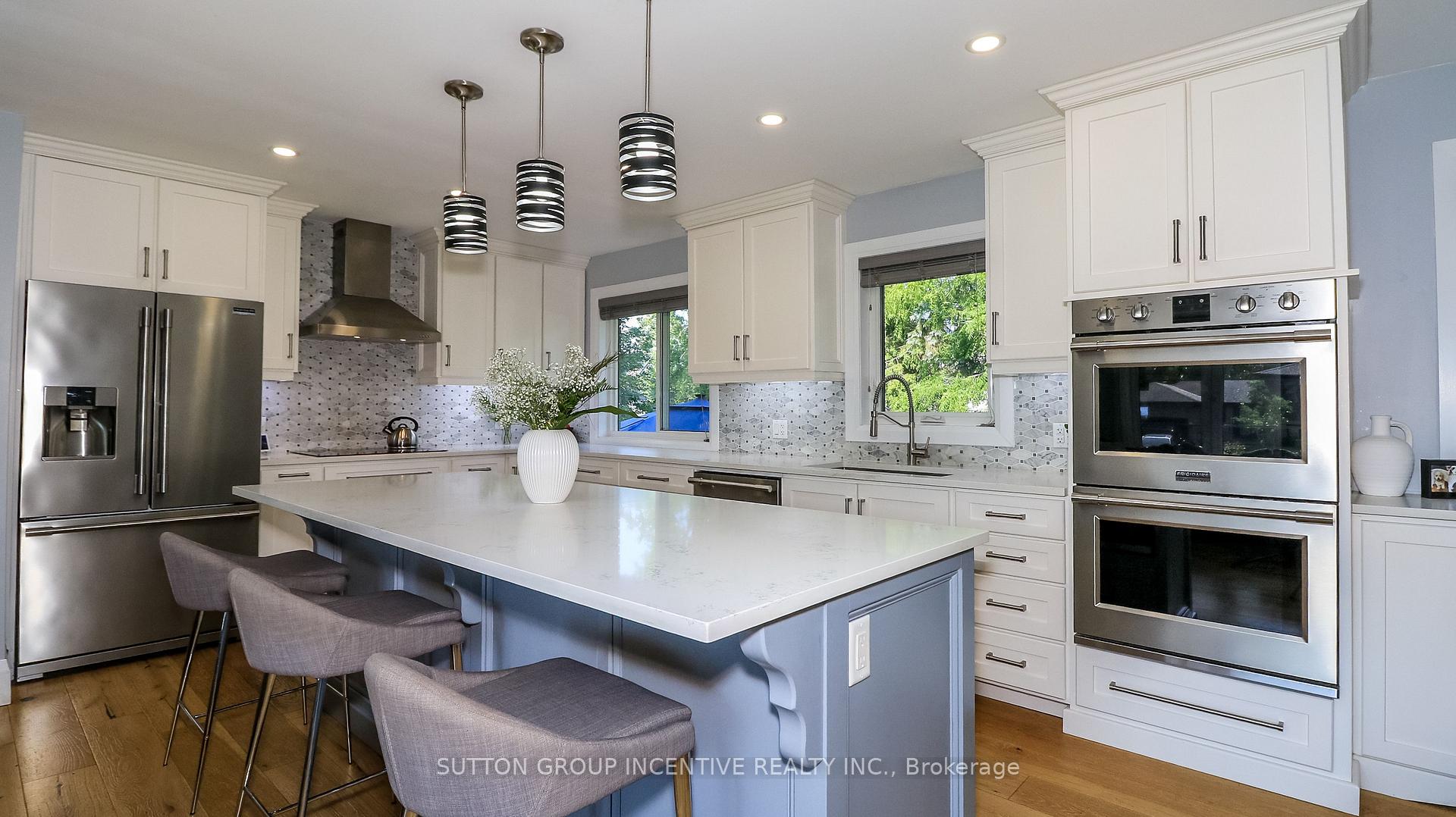Photo 7 of 40 Varden Avenue, Barrie, Codrington — HOMEH