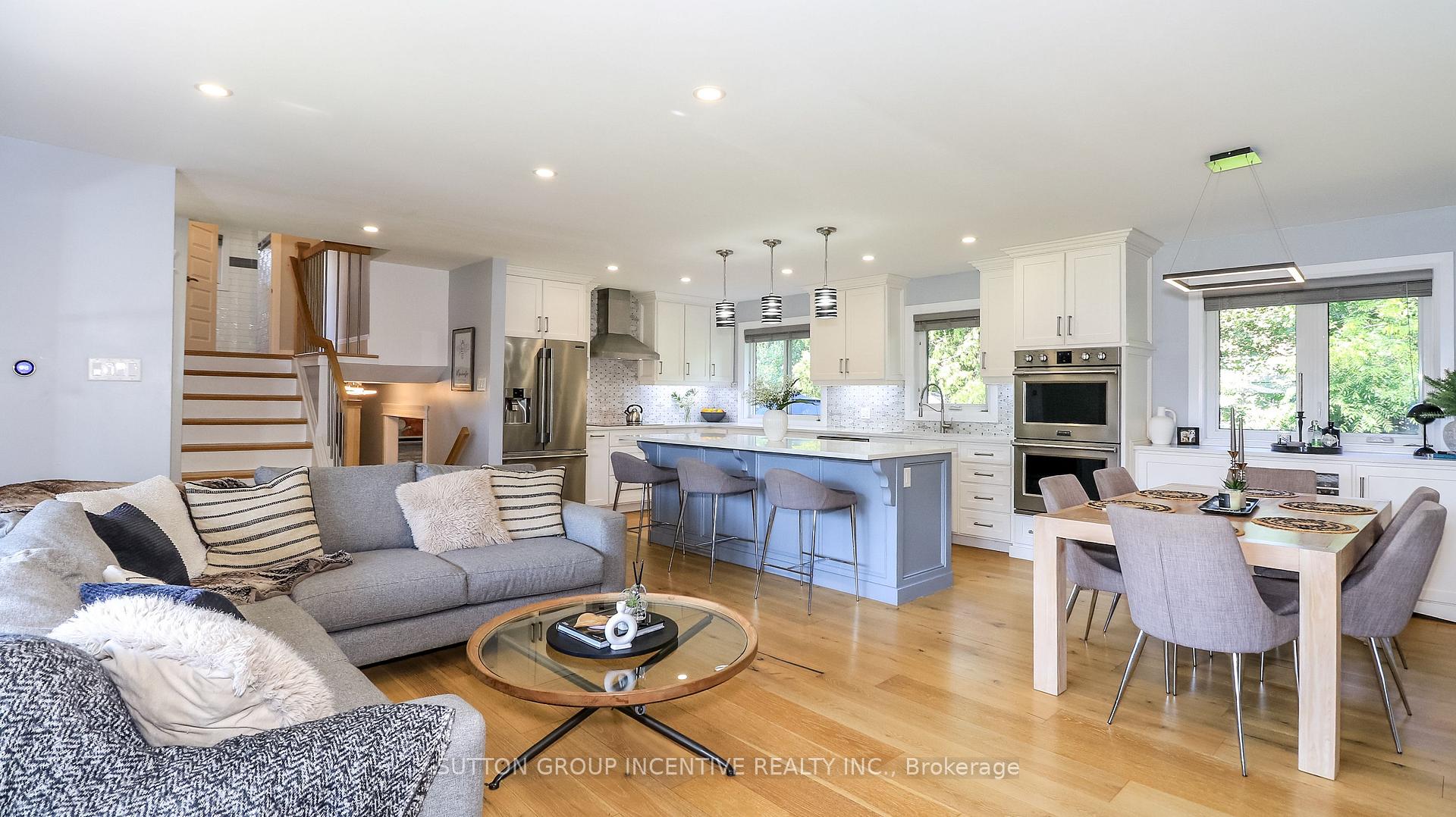 Photo 12 of 40 Varden Avenue, Barrie, Codrington — HOMEH