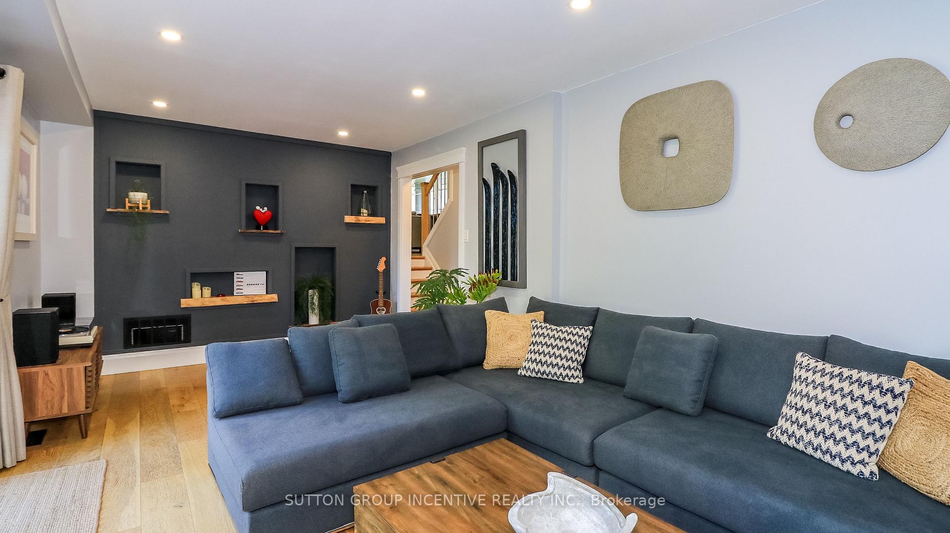 Photo 14 of 40 Varden Avenue, Barrie, Codrington — HOMEH