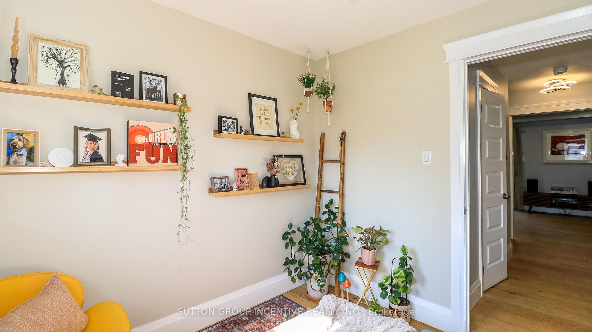 Photo 18 of 40 Varden Avenue, Barrie, Codrington — HOMEH