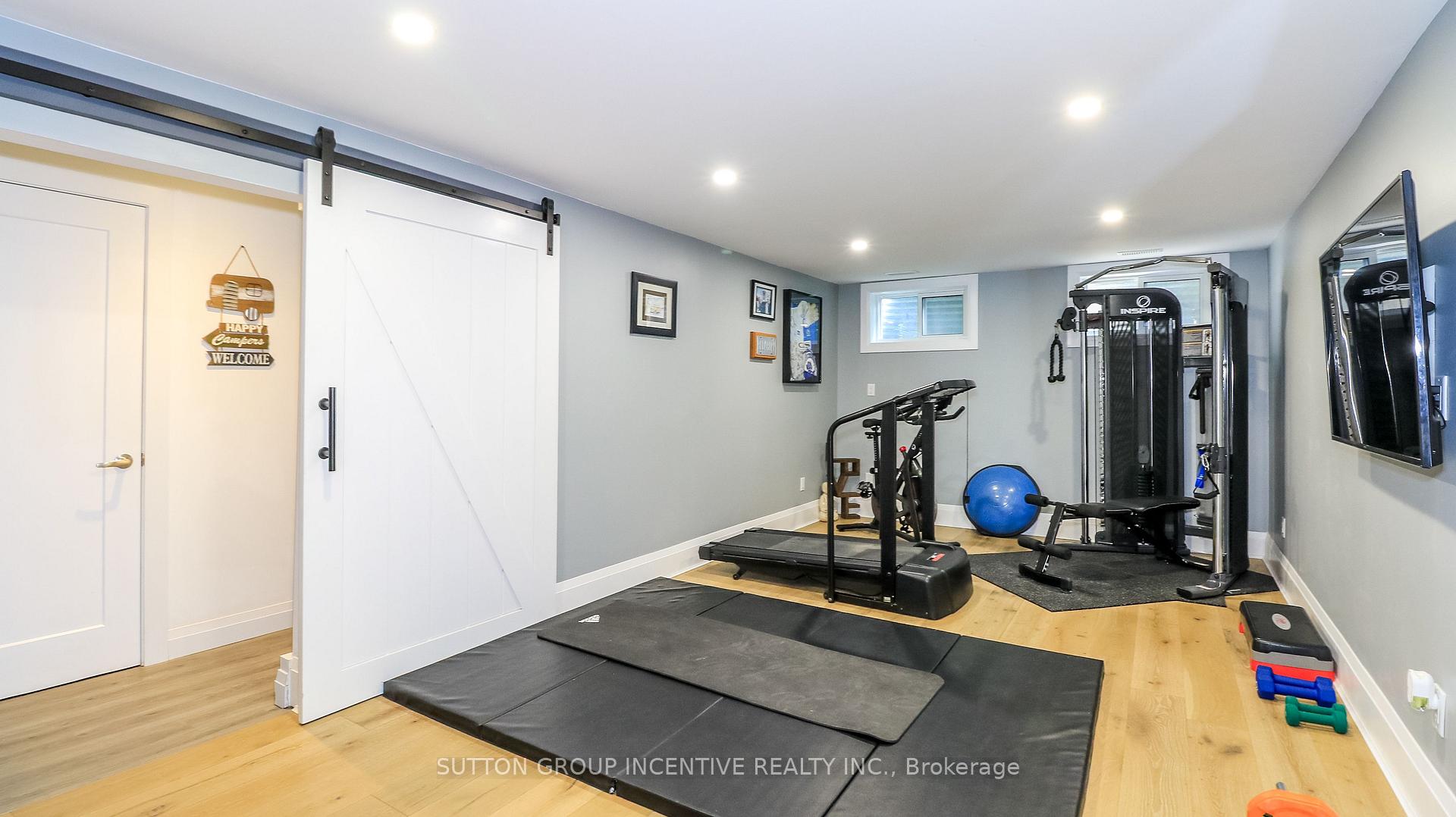 Photo 20 of 40 Varden Avenue, Barrie, Codrington — HOMEH