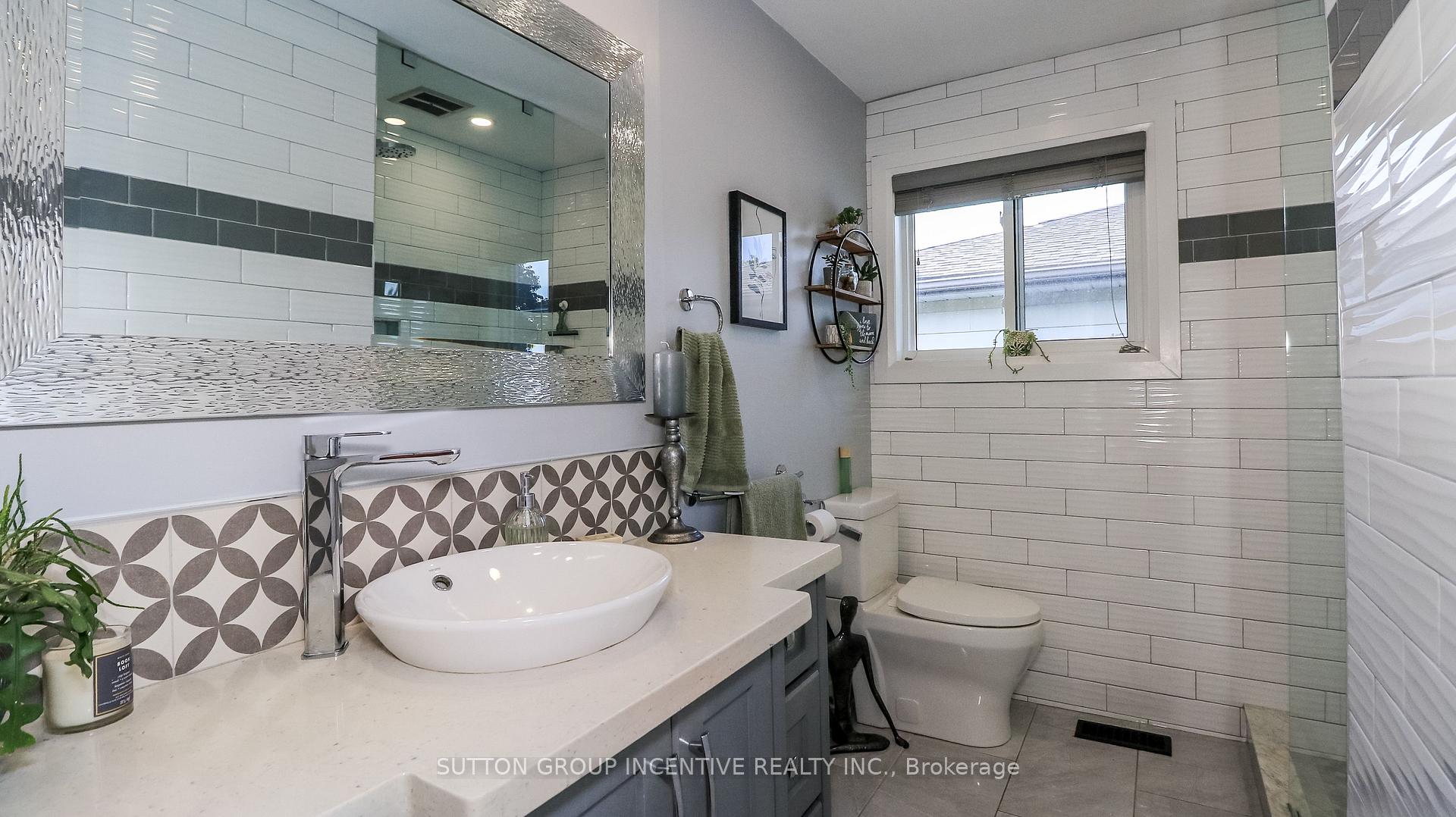 Photo 31 of 40 Varden Avenue, Barrie, Codrington — HOMEH