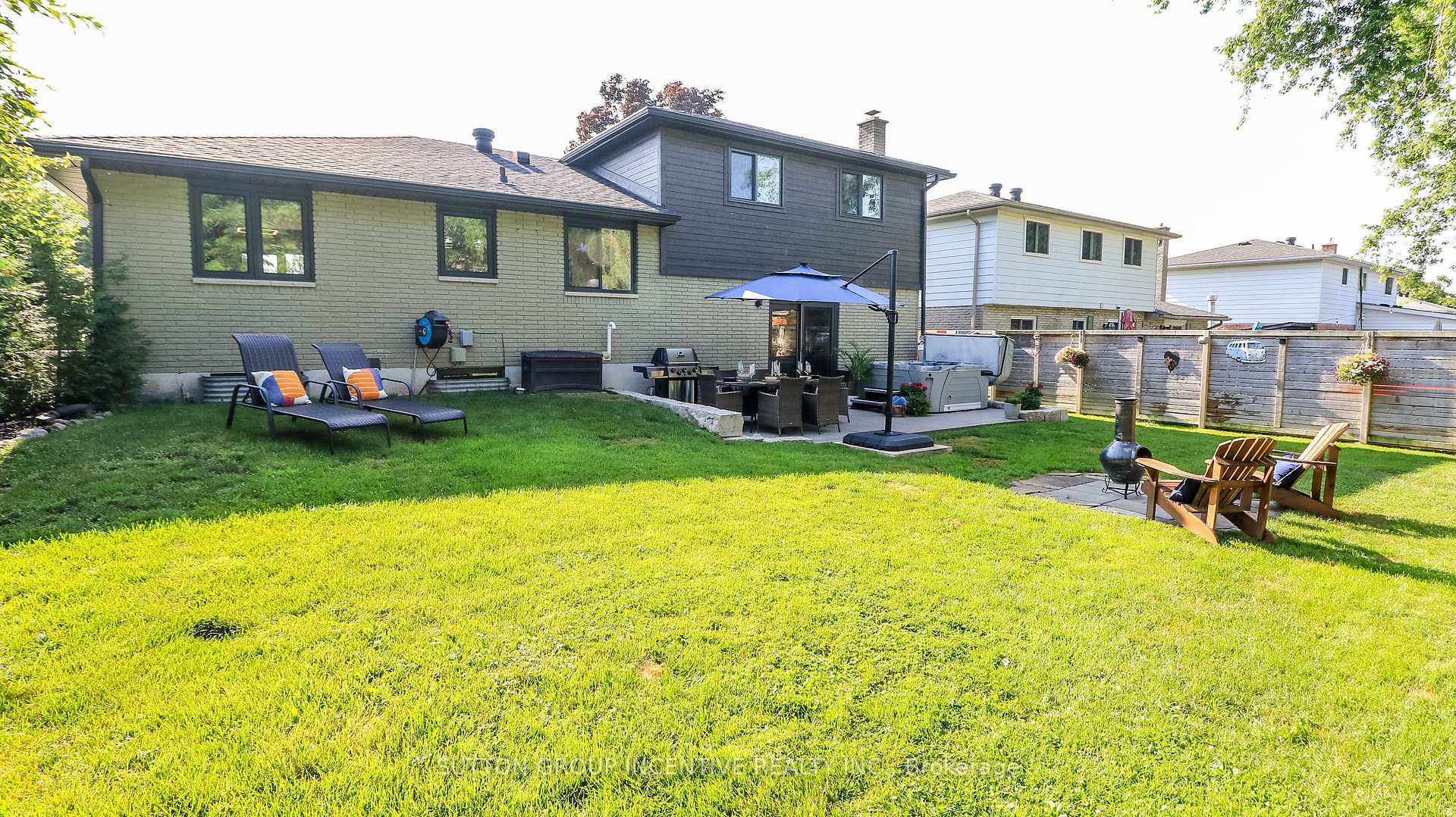 Photo 42 of 40 Varden Avenue, Barrie, Codrington — HOMEH