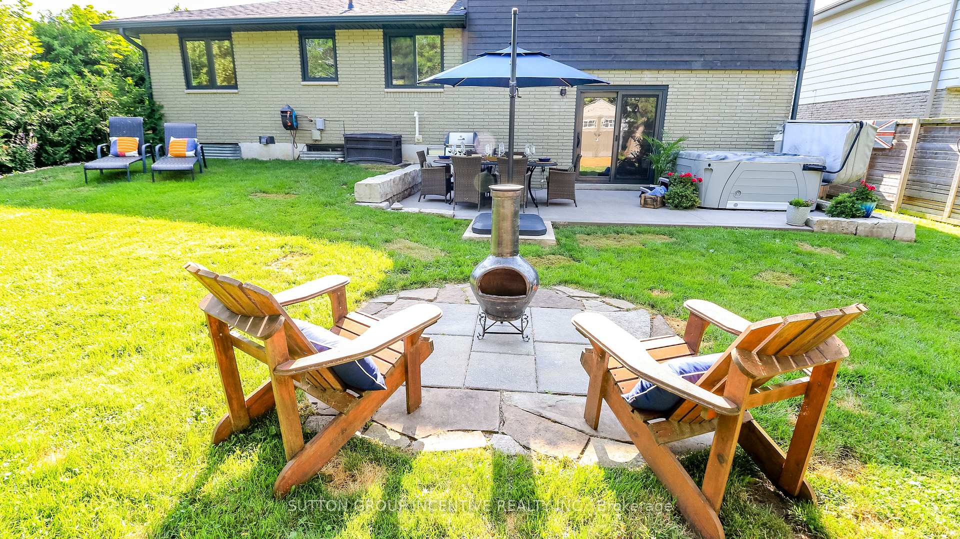 Photo 44 of 40 Varden Avenue, Barrie, Codrington — HOMEH