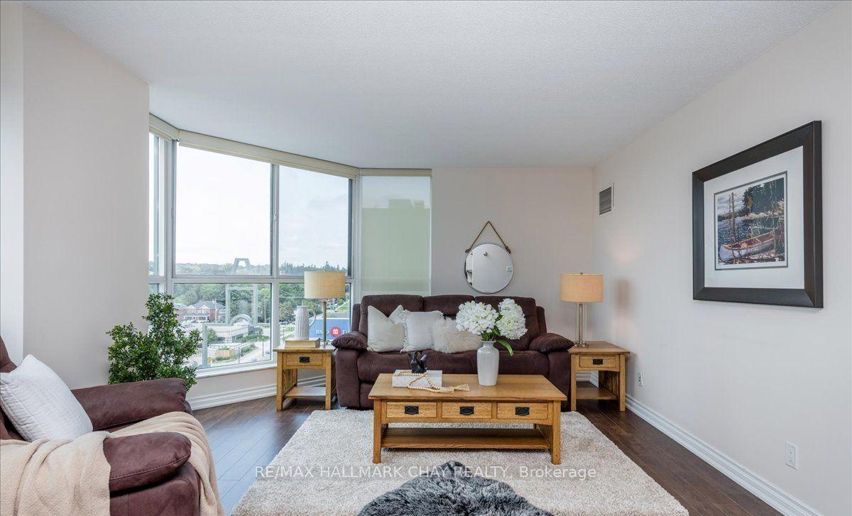 Photo 6 of Unit 1202, 140 Dunlop Street E, Barrie, City Centre — HOMEH