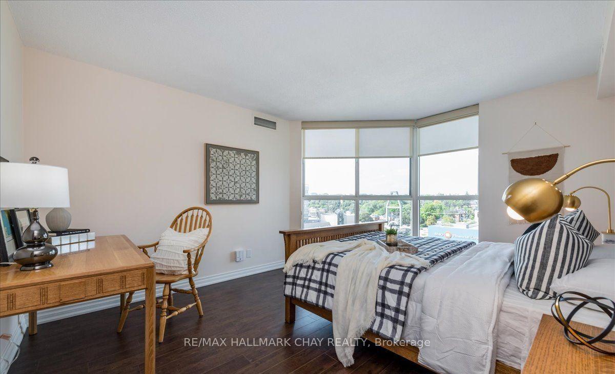 Photo 10 of Unit 1202, 140 Dunlop Street E, Barrie, City Centre — HOMEH