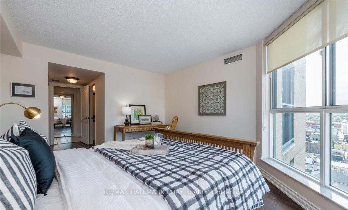 Photo 11 of Unit 1202, 140 Dunlop Street E, Barrie, City Centre — HOMEH