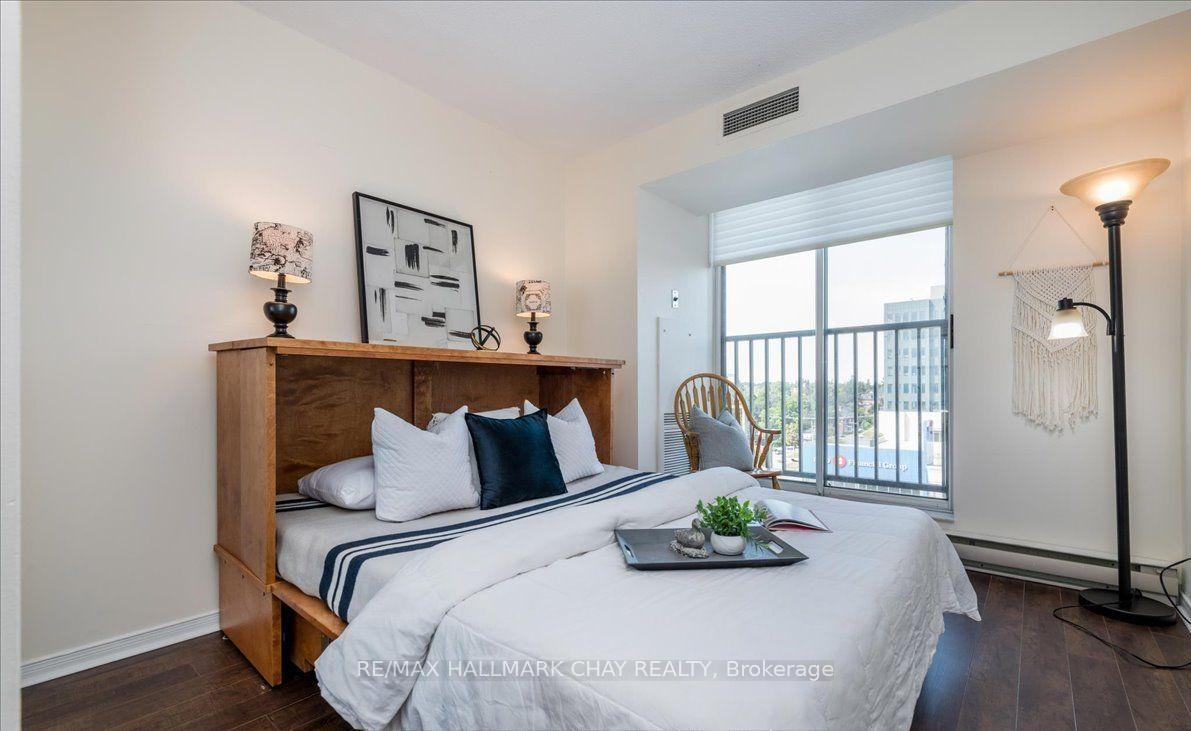 Photo 14 of Unit 1202, 140 Dunlop Street E, Barrie, City Centre — HOMEH