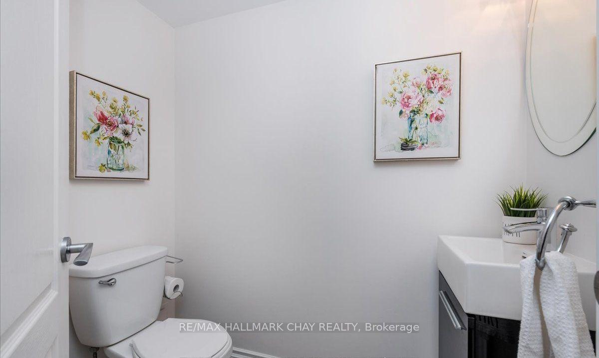 Photo 15 of Unit 1202, 140 Dunlop Street E, Barrie, City Centre — HOMEH