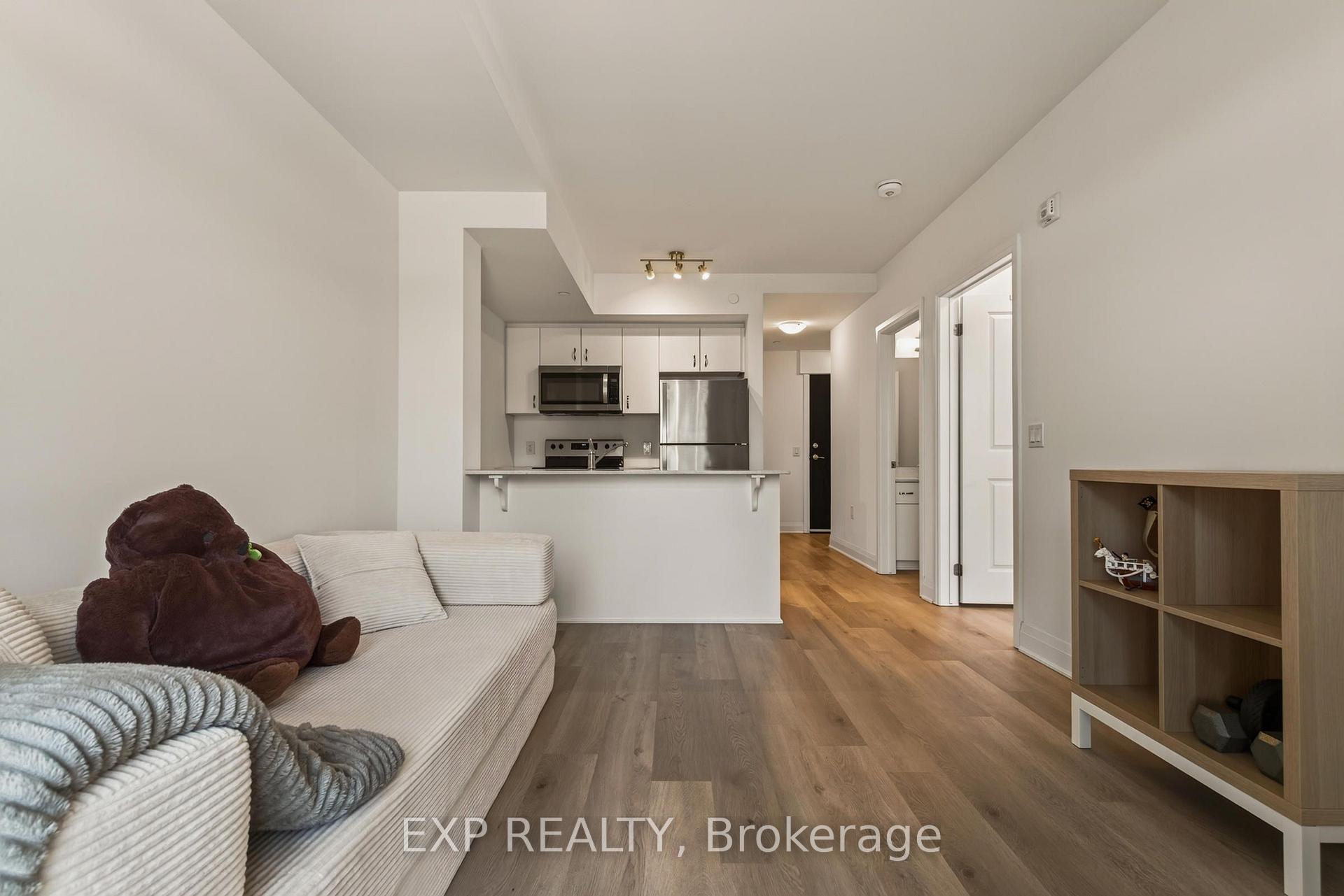 Photo 12 of Unit 208, 1936 Rymal Road E, Hamilton, Stoney Creek Mountain — HOMEH