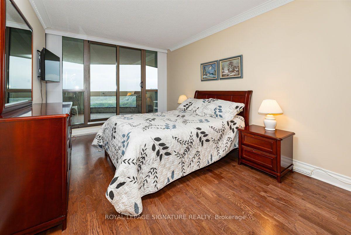 Photo 23 of Unit 1912, 2000 Islington Avenue, Etobicoke, Kingsview Village-The Westway — HOMEH