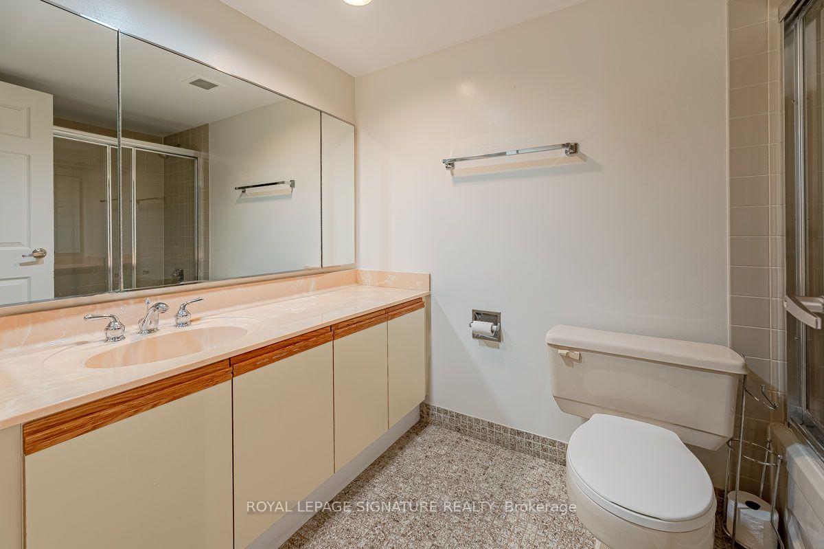 Photo 25 of Unit 1912, 2000 Islington Avenue, Etobicoke, Kingsview Village-The Westway — HOMEH