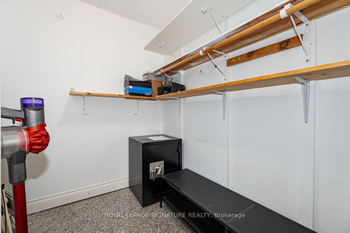 Photo 27 of Unit 1912, 2000 Islington Avenue, Etobicoke, Kingsview Village-The Westway — HOMEH