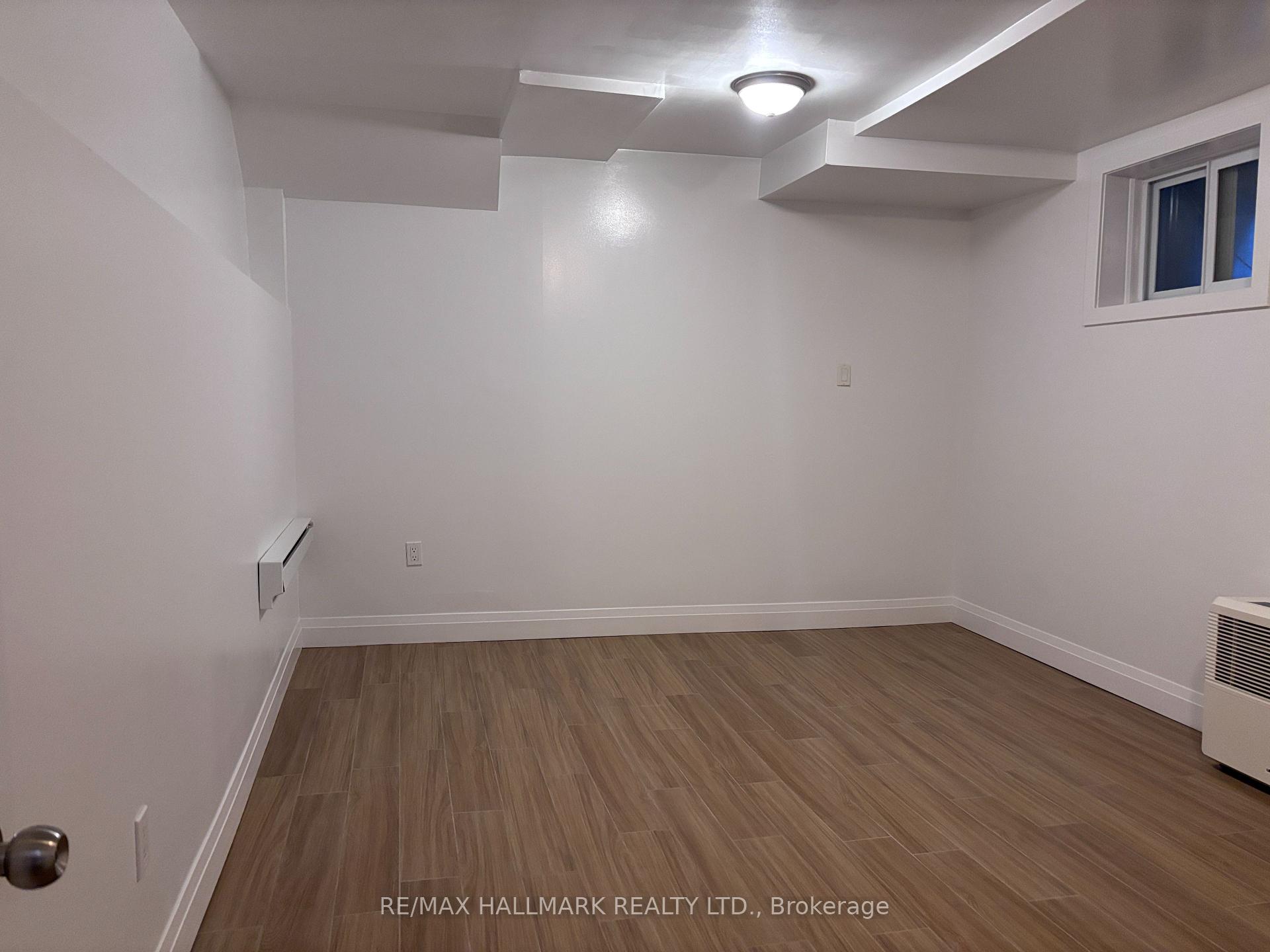 Photo 10 of Unit 2, 122 Baldwin Street, Toronto, Kensington-Chinatown — HOMEH
